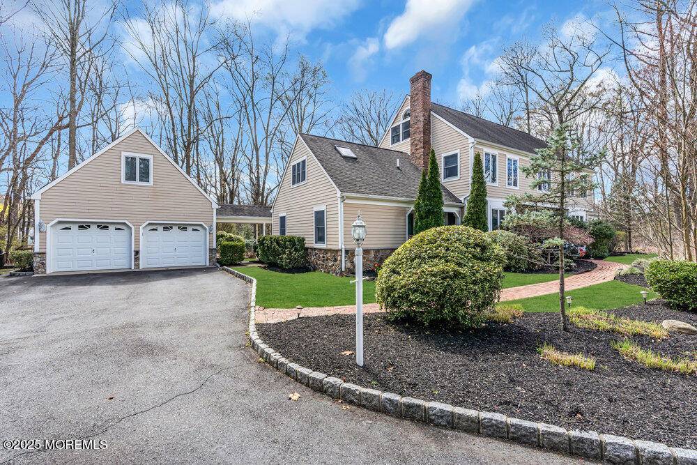 Lincroft, NJ 07738,54 Bluefield Road