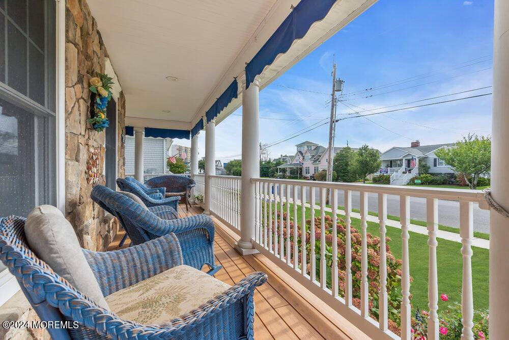 Monmouth Beach, NJ 07750,7 Anderson Street