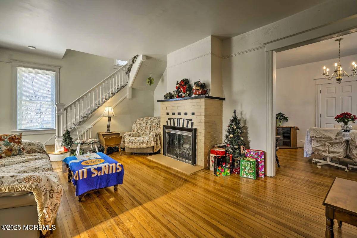 Highlands, NJ 07732,78 Navesink Avenue
