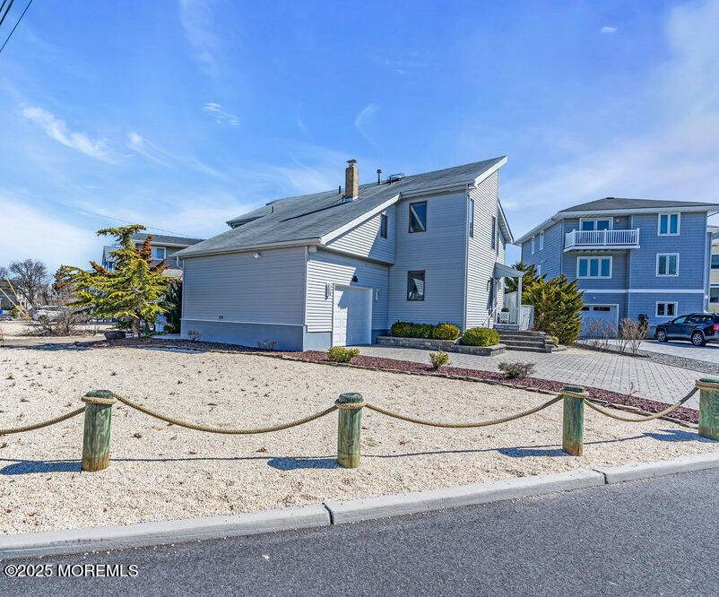 Toms River, NJ 08753,11 Bay Point Drive