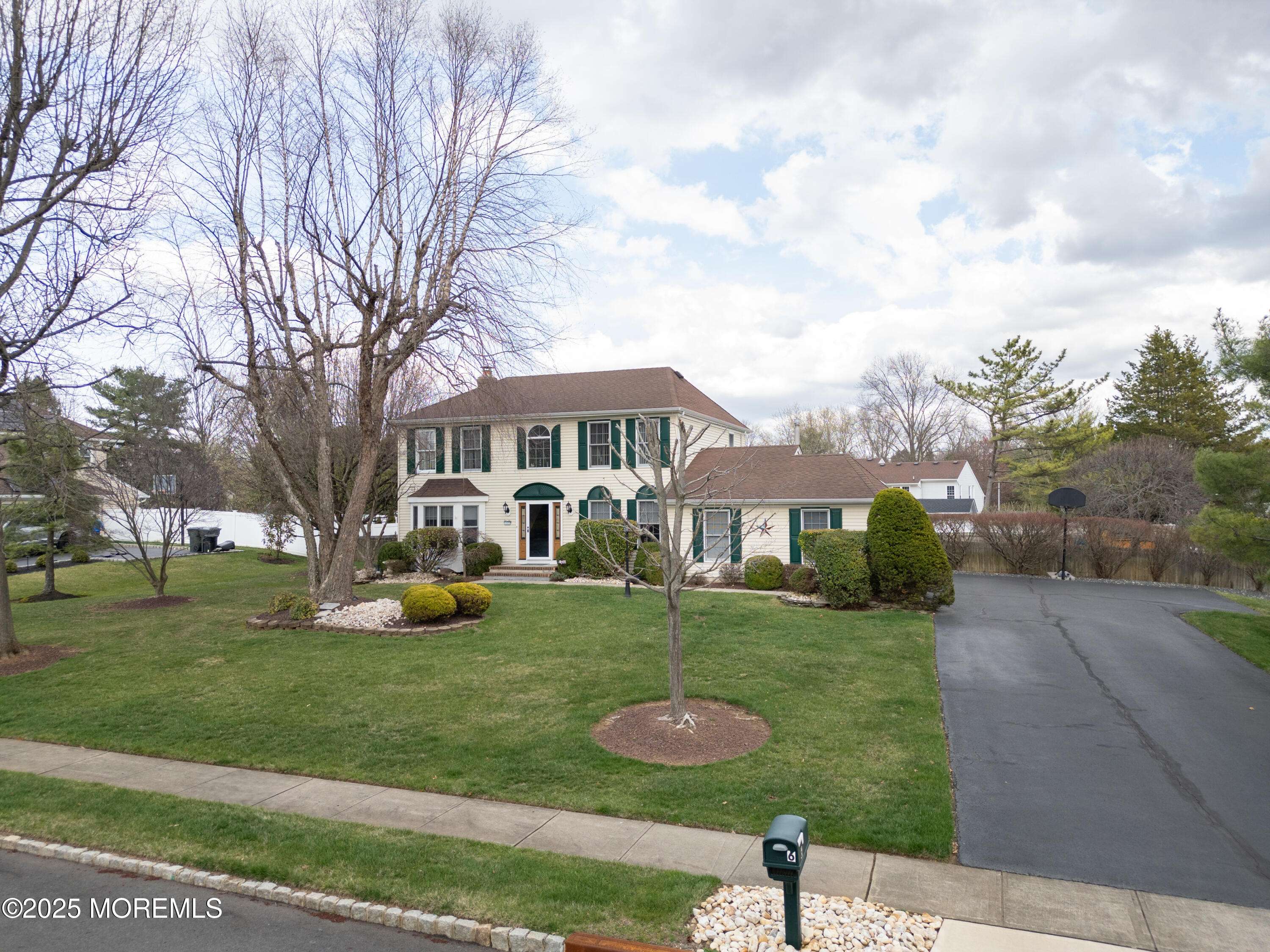 Freehold, NJ 07728,6 Tower Road