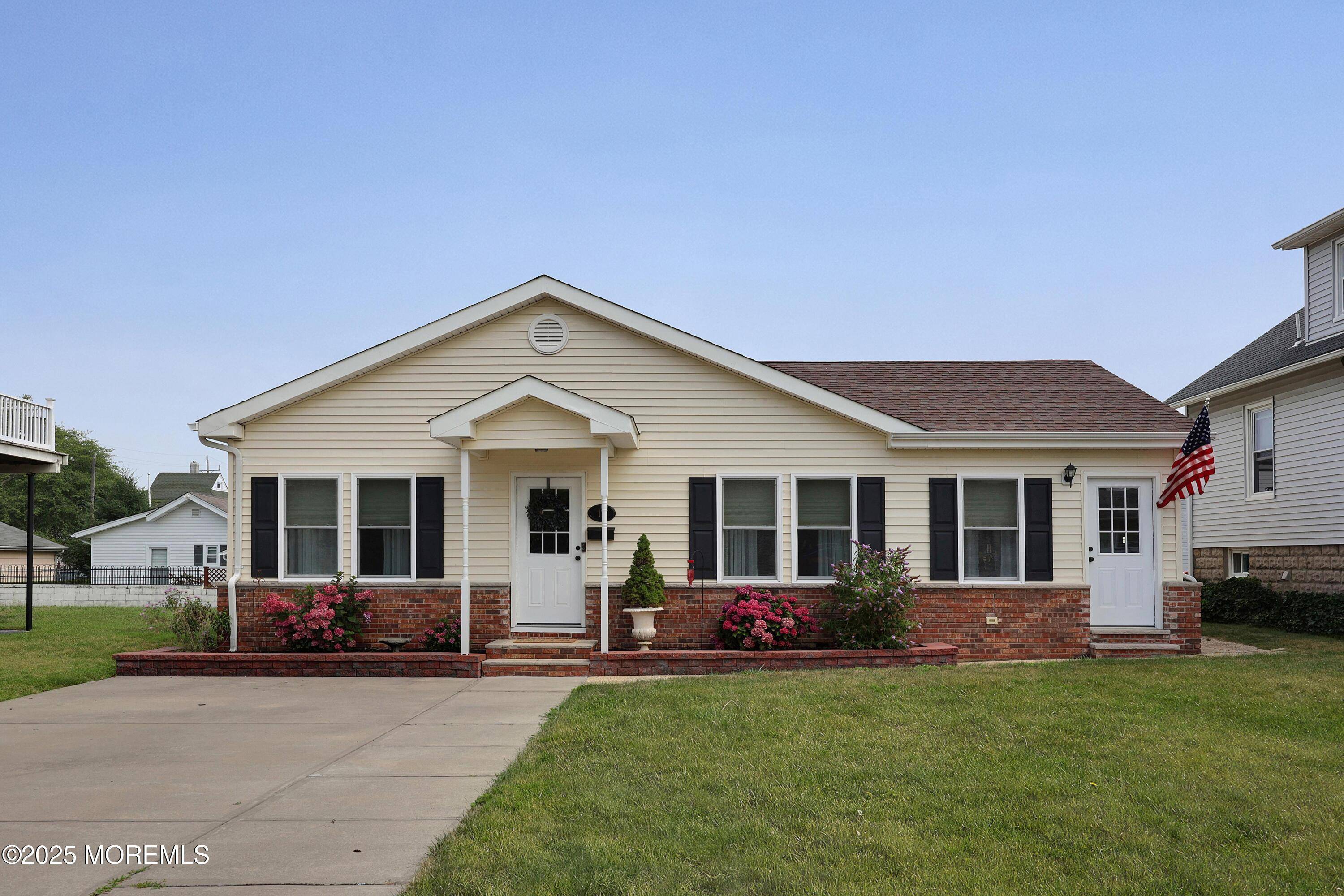 Neptune City, NJ 07753,18 Smock Street