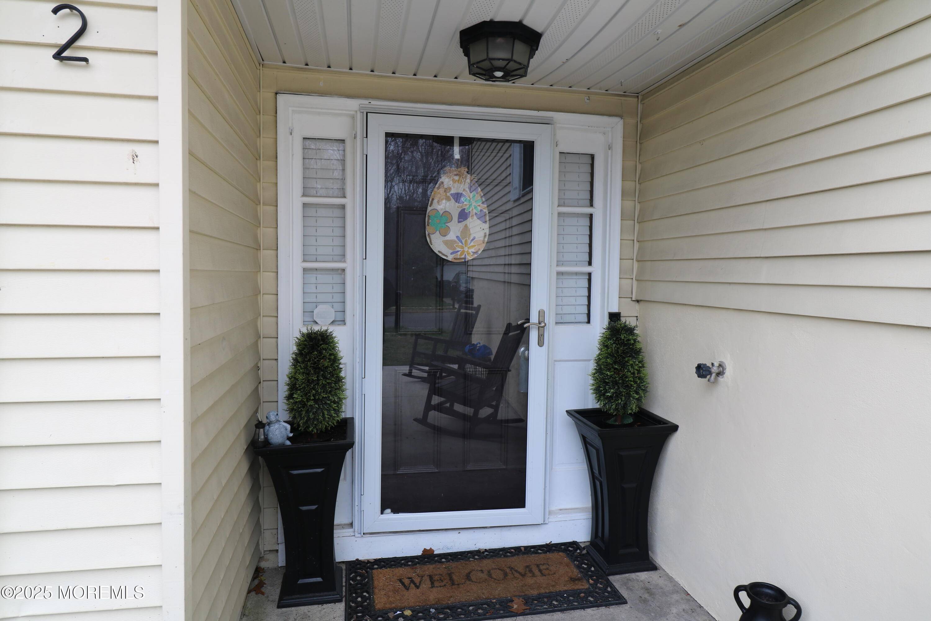 Howell, NJ 07731,2 Colonial Court