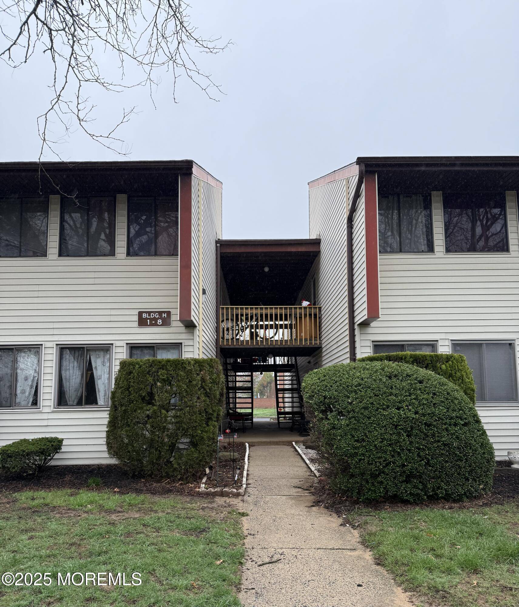 East Windsor, NJ 08520,3 Avon Drive #H3