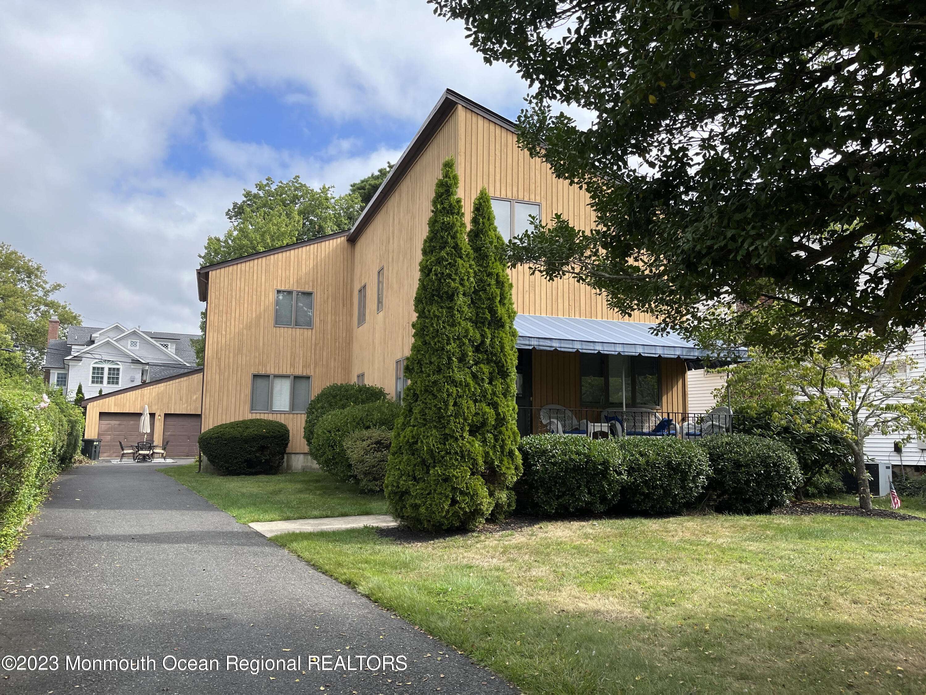 Spring Lake, NJ 07762,416 Salem Avenue
