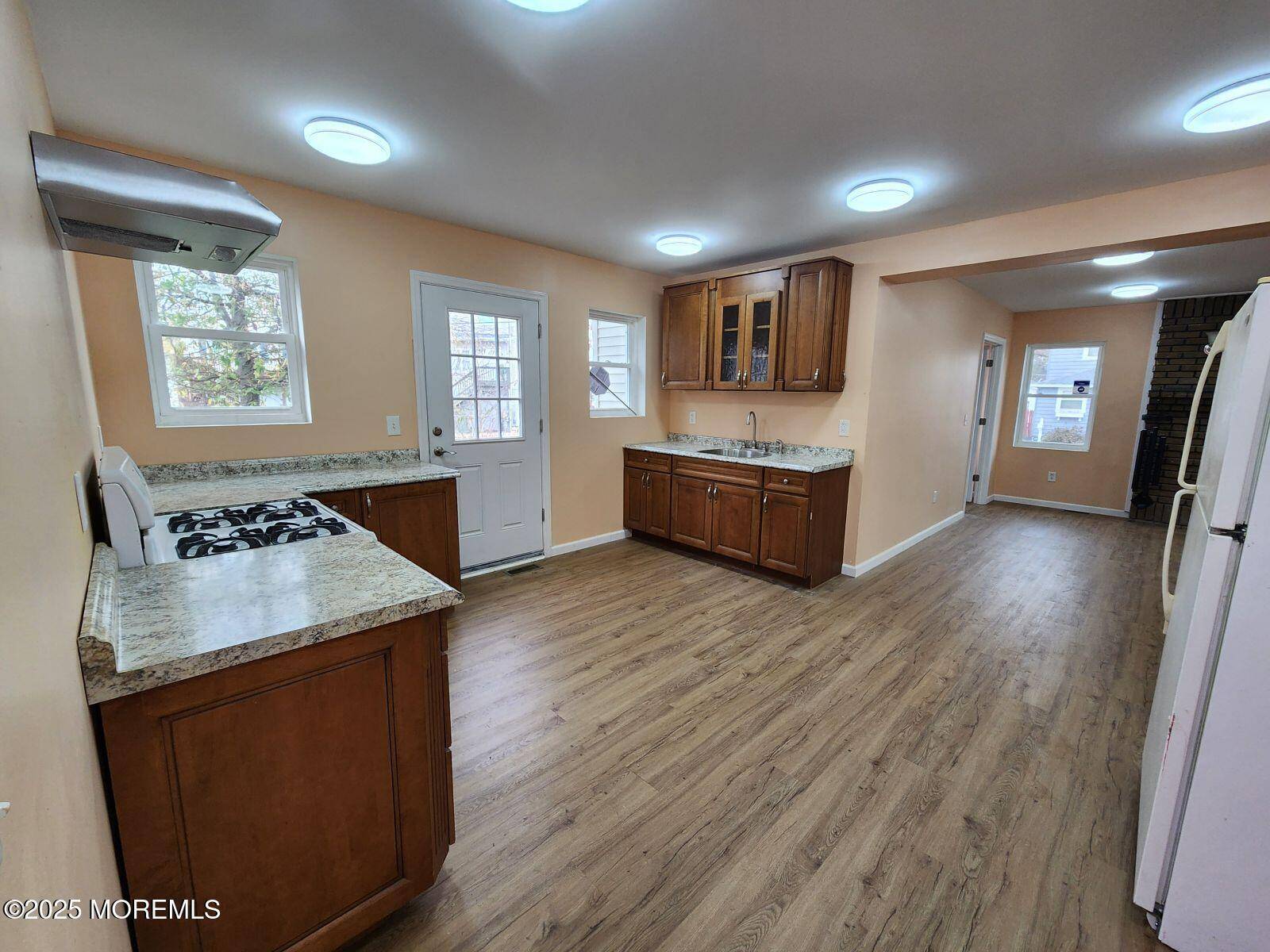 Keansburg, NJ 07734,40 Twilight Avenue #1