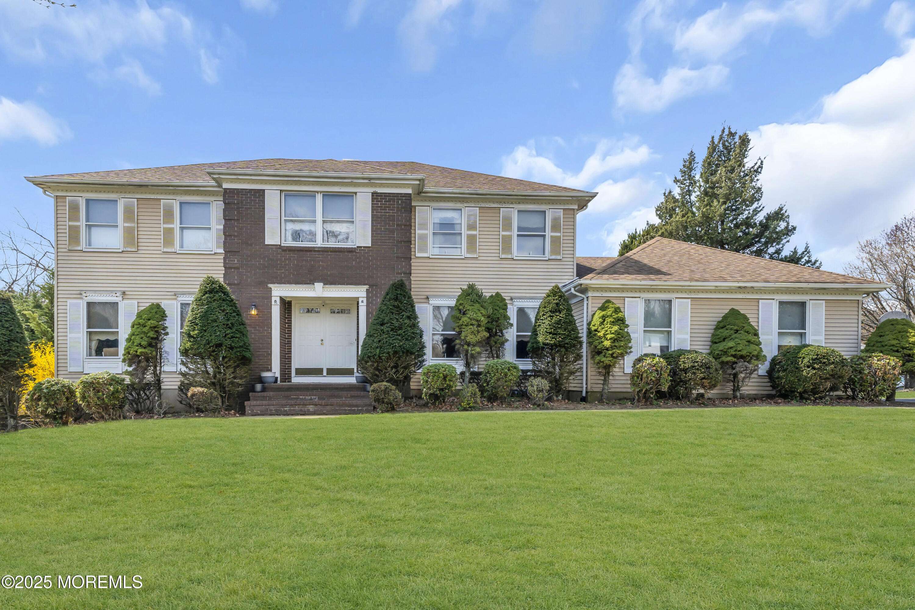 Middletown, NJ 07748,24 Laird Road