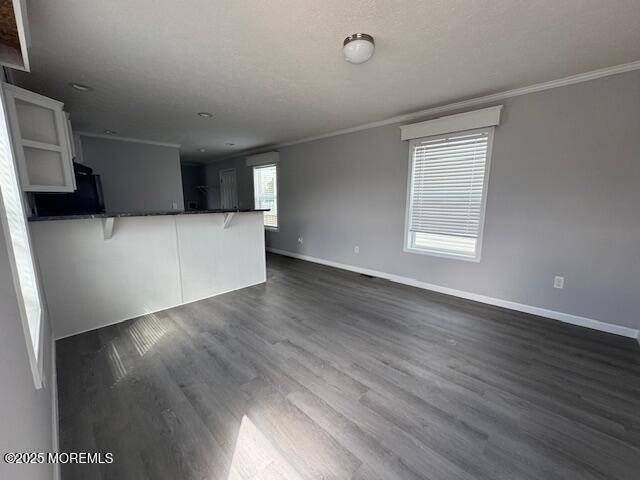 Hazlet, NJ 07734,12 Mary Ann Court