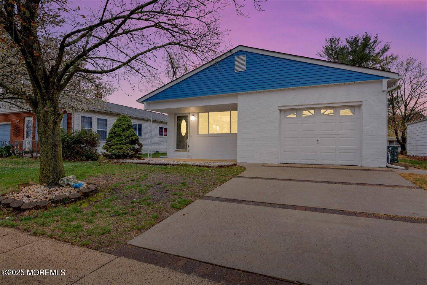 Toms River, NJ 08757,101 Torrey Pines Drive