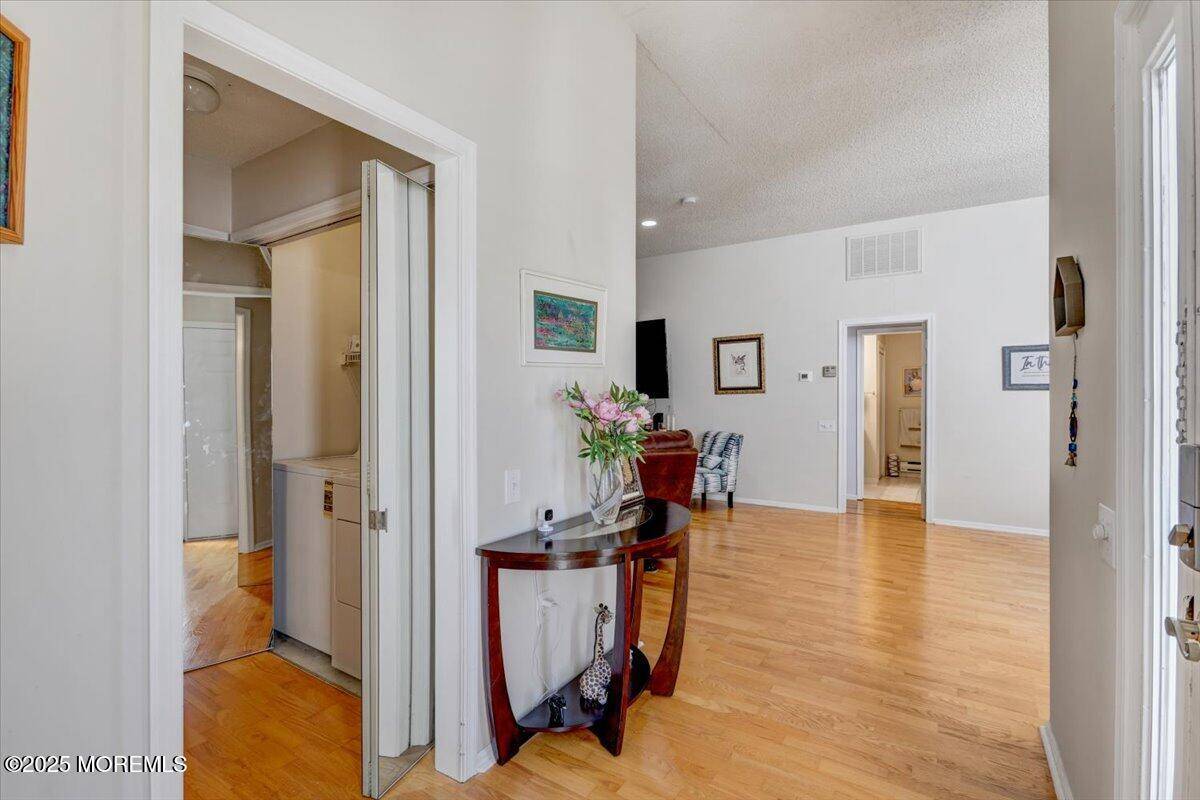 Monroe, NJ 08831,841 Taylor Road #841B