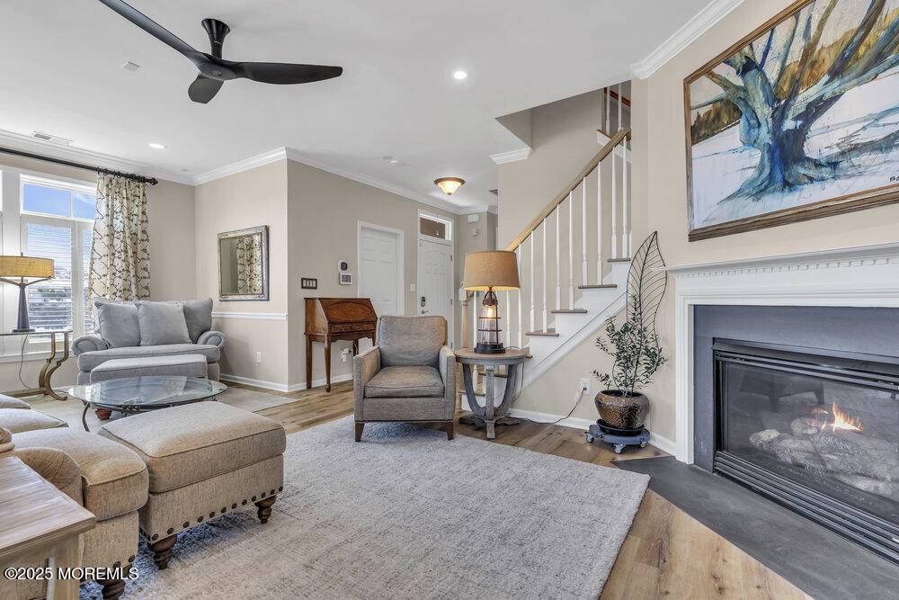 Asbury Park, NJ 07712,301 Lake Avenue #1