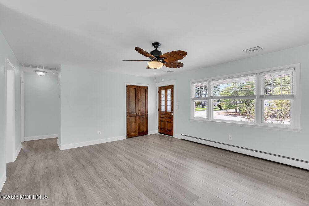 Toms River, NJ 08757,24 Hamilton Court
