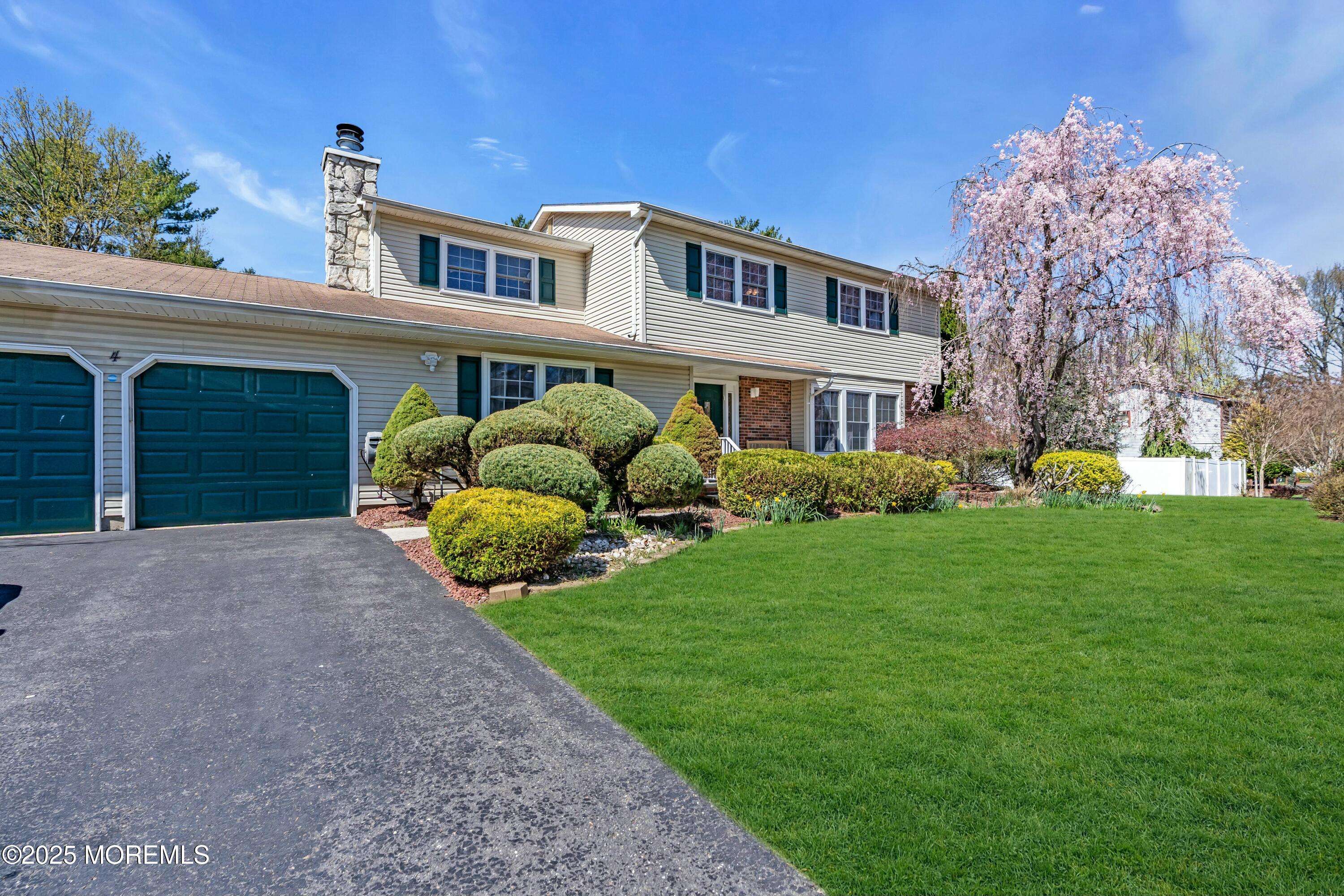Morganville, NJ 07751,4 Chesley Court
