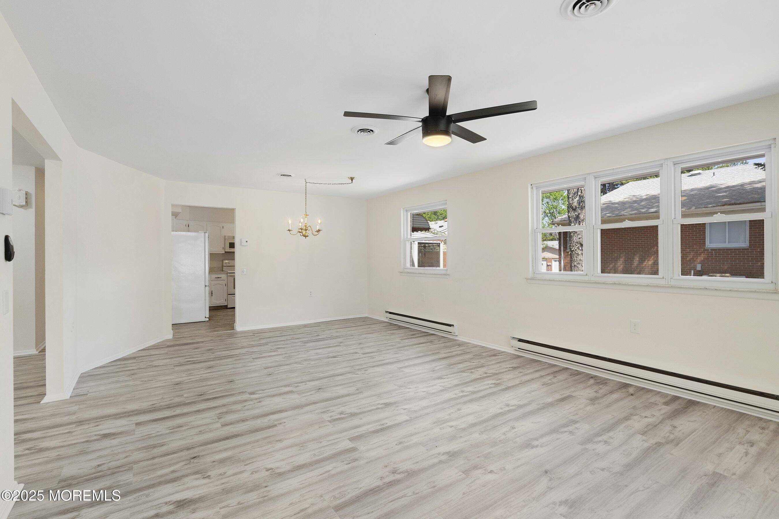 Whiting, NJ 08759,20 Lexington Drive #B