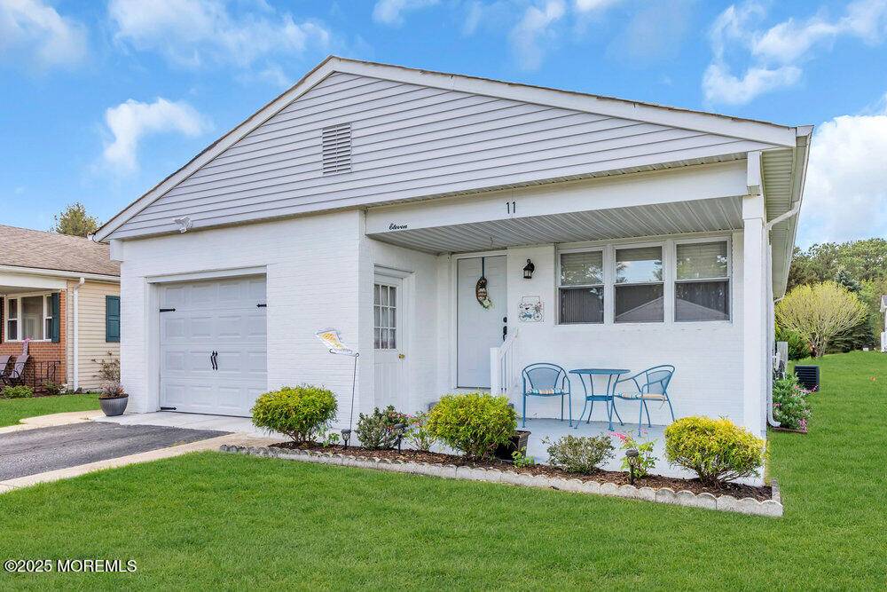 Toms River, NJ 08757,11 Dawn Way