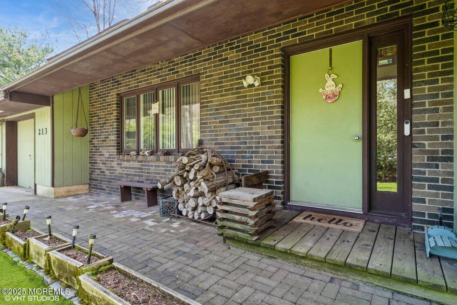 Monroe, NJ 08831,213 Dey Grove Road