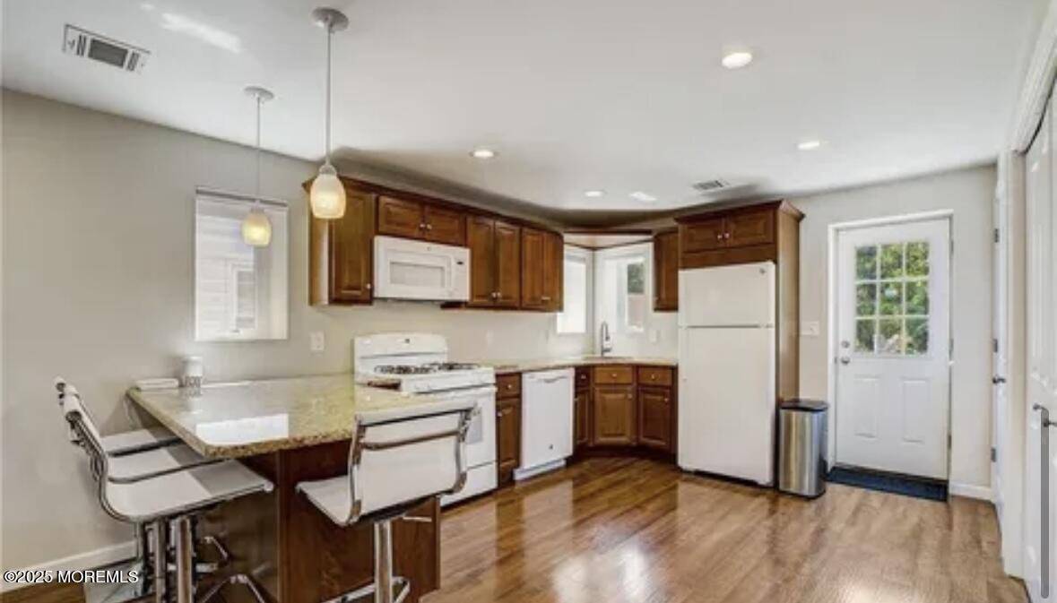Spotswood, NJ 08884,106 Manalapan Road
