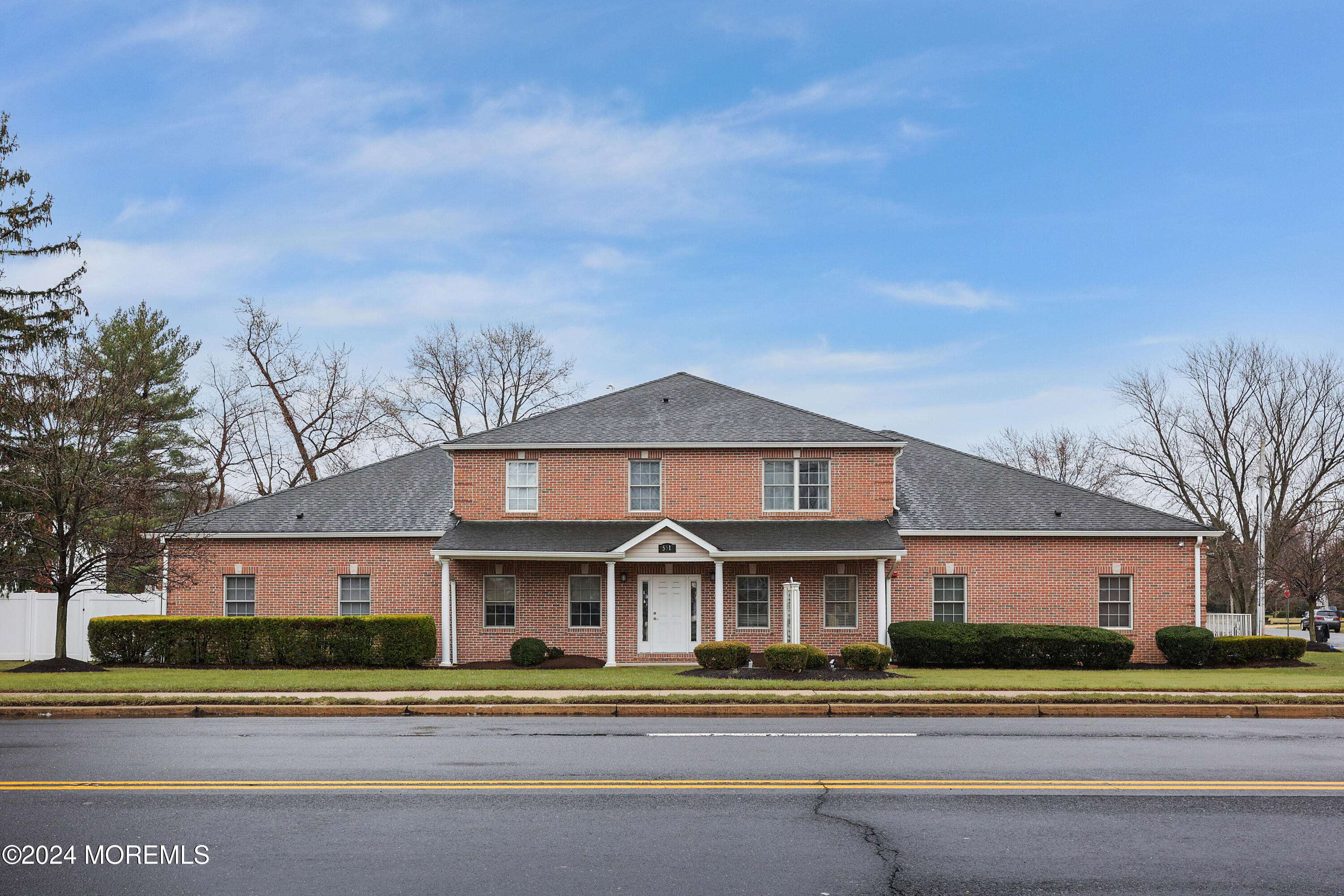 Lincroft, NJ 07738,551 Newman Springs Road #2