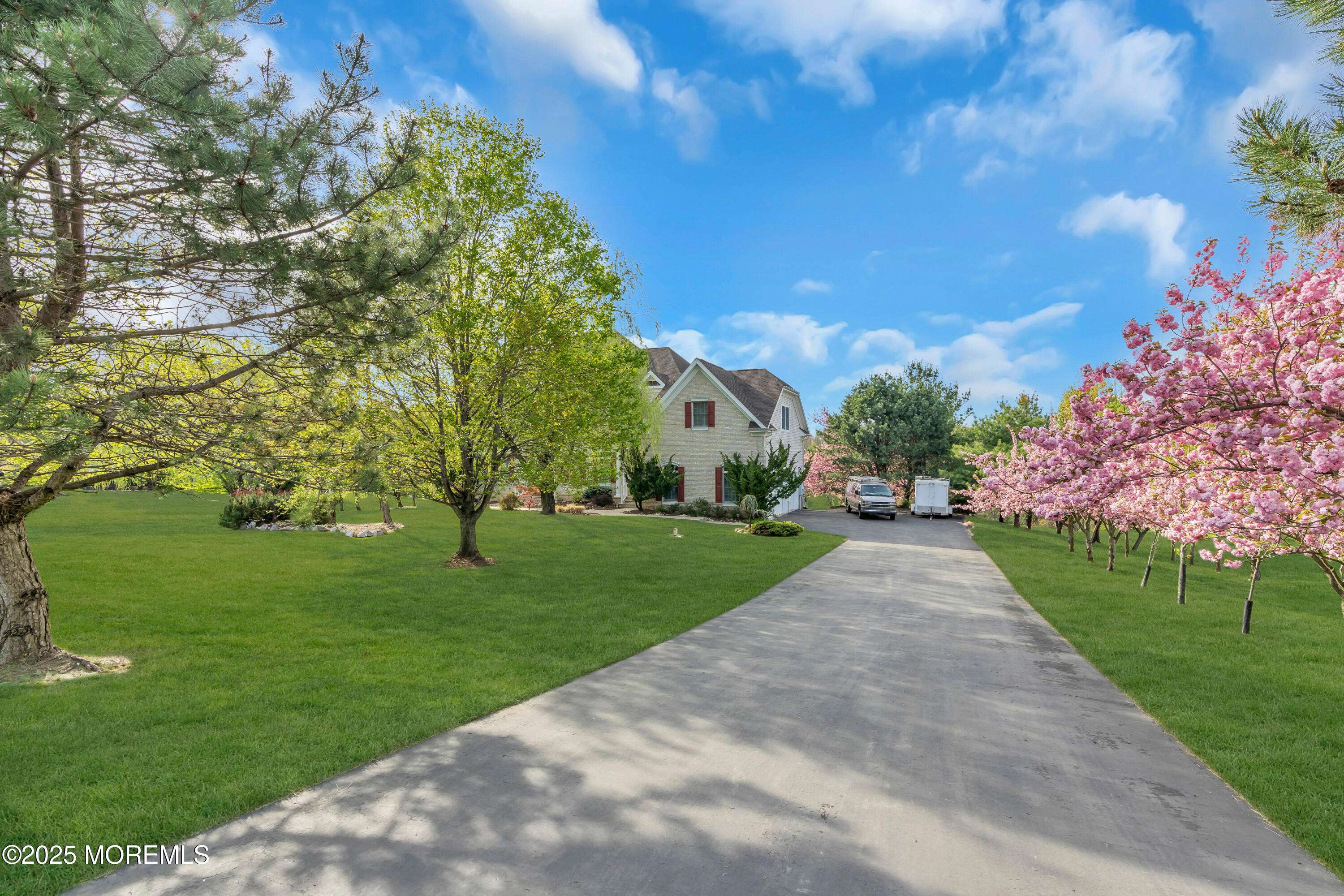 Manalapan, NJ 07726,7 Stayman Court