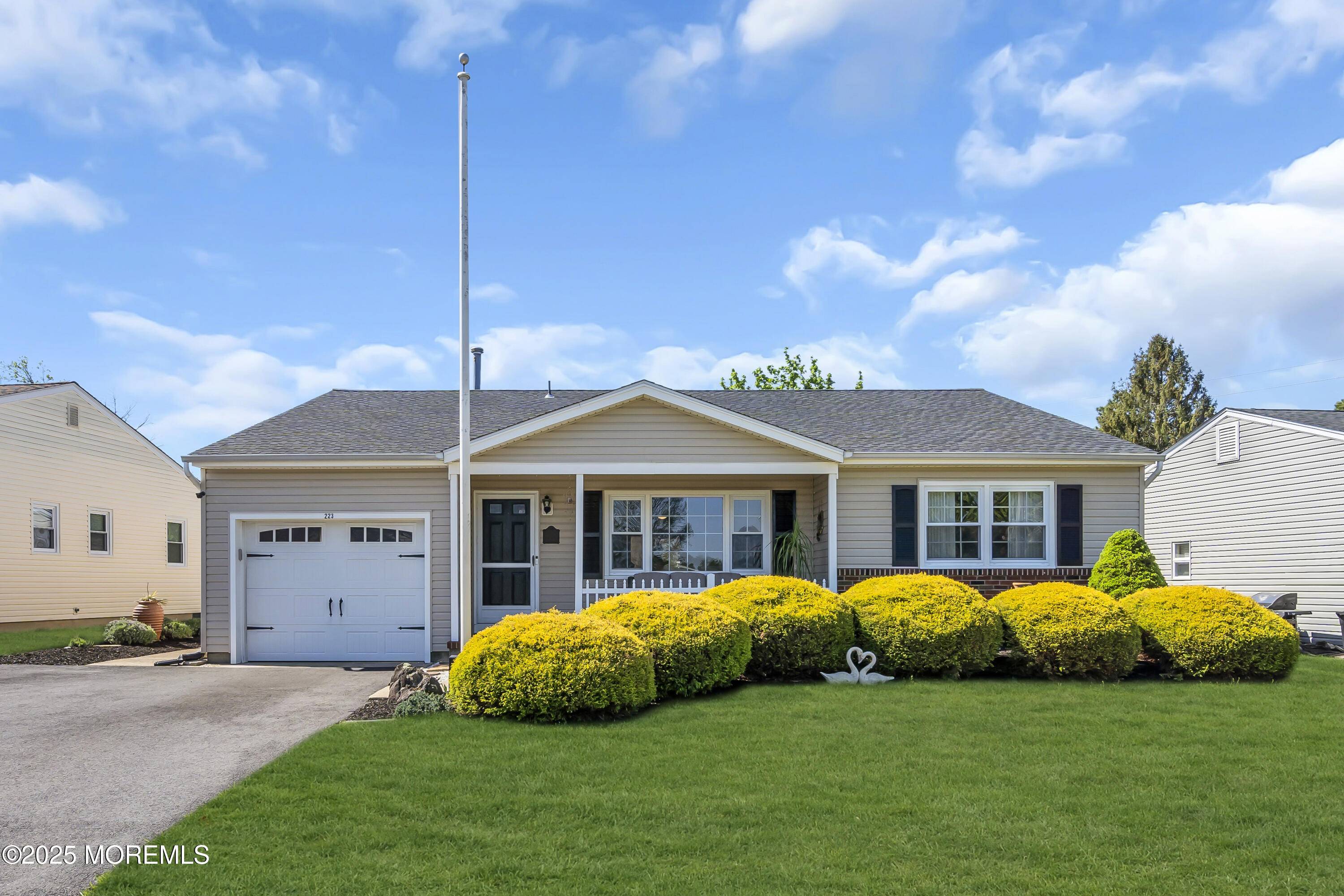 Toms River, NJ 08757,223 Westbrook Drive