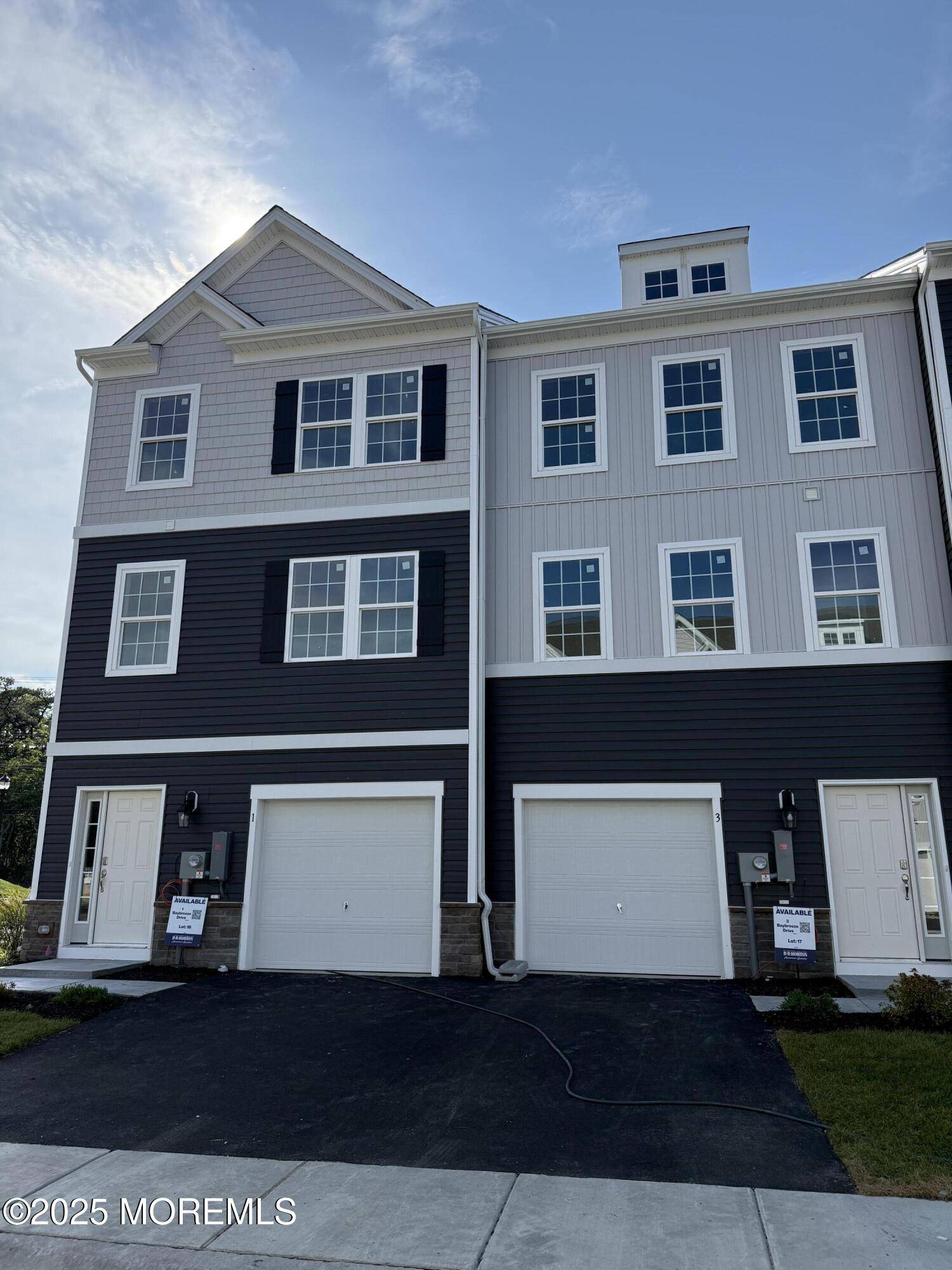Waretown, NJ 08758,1 Bay Breeze Drive