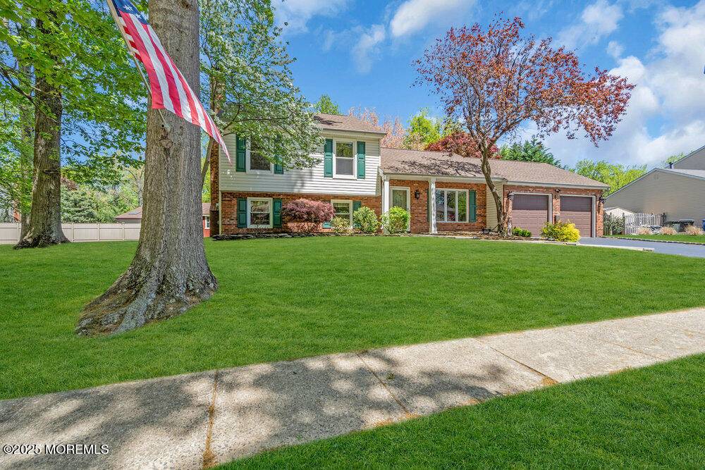 Middletown, NJ 07748,5 Beth Drive