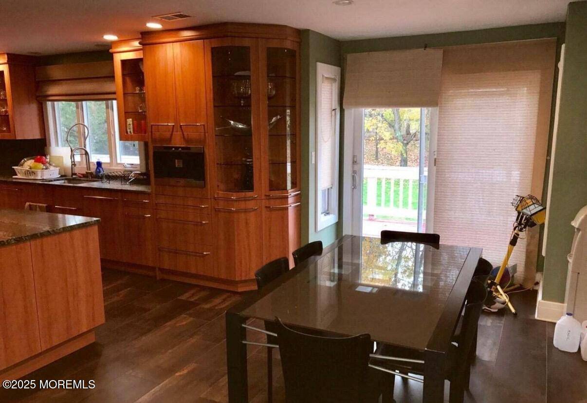 Eatontown, NJ 07724,5 Valley Forge Road