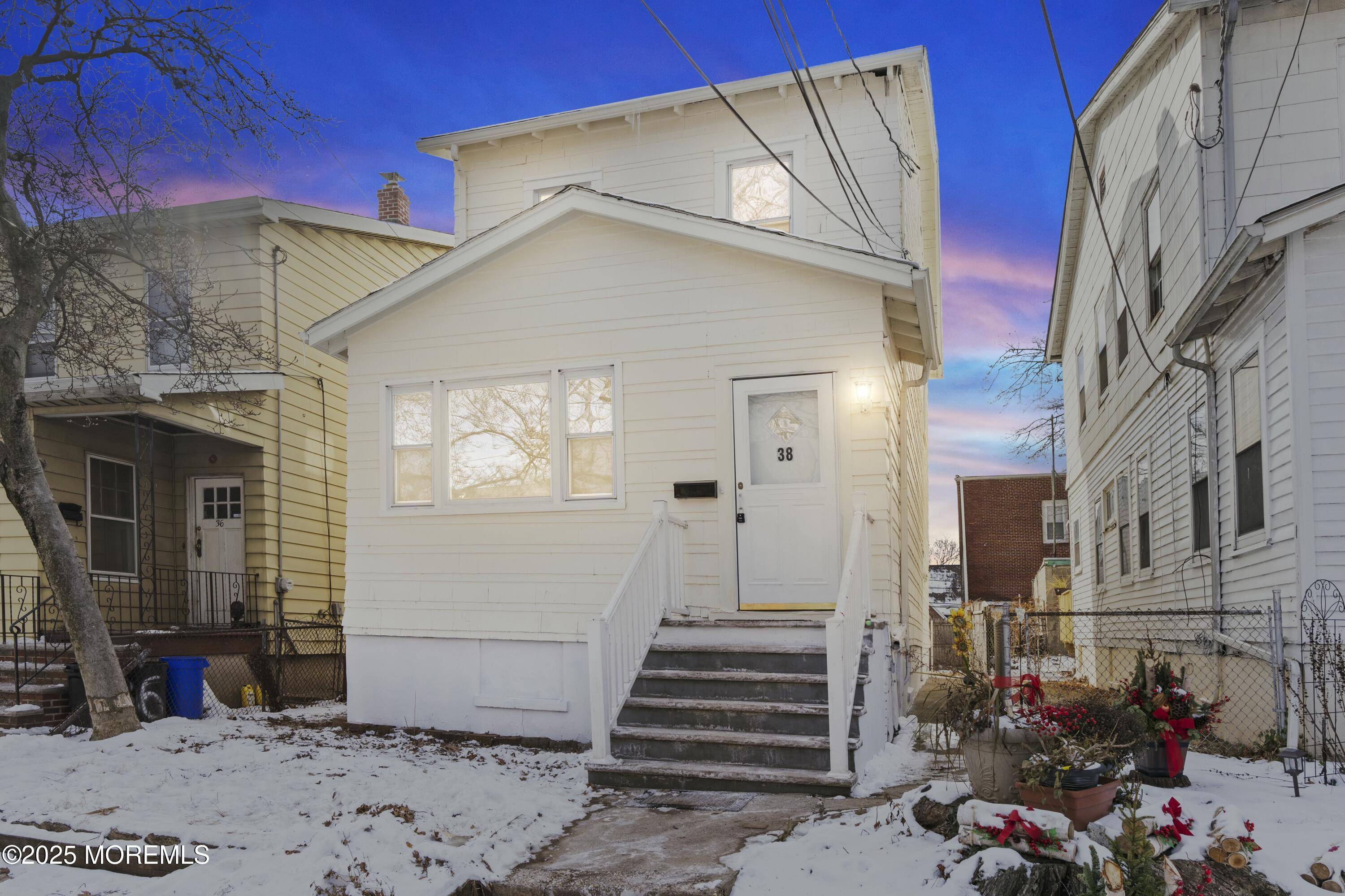 Newark, NJ 07106,38 Scofield Street