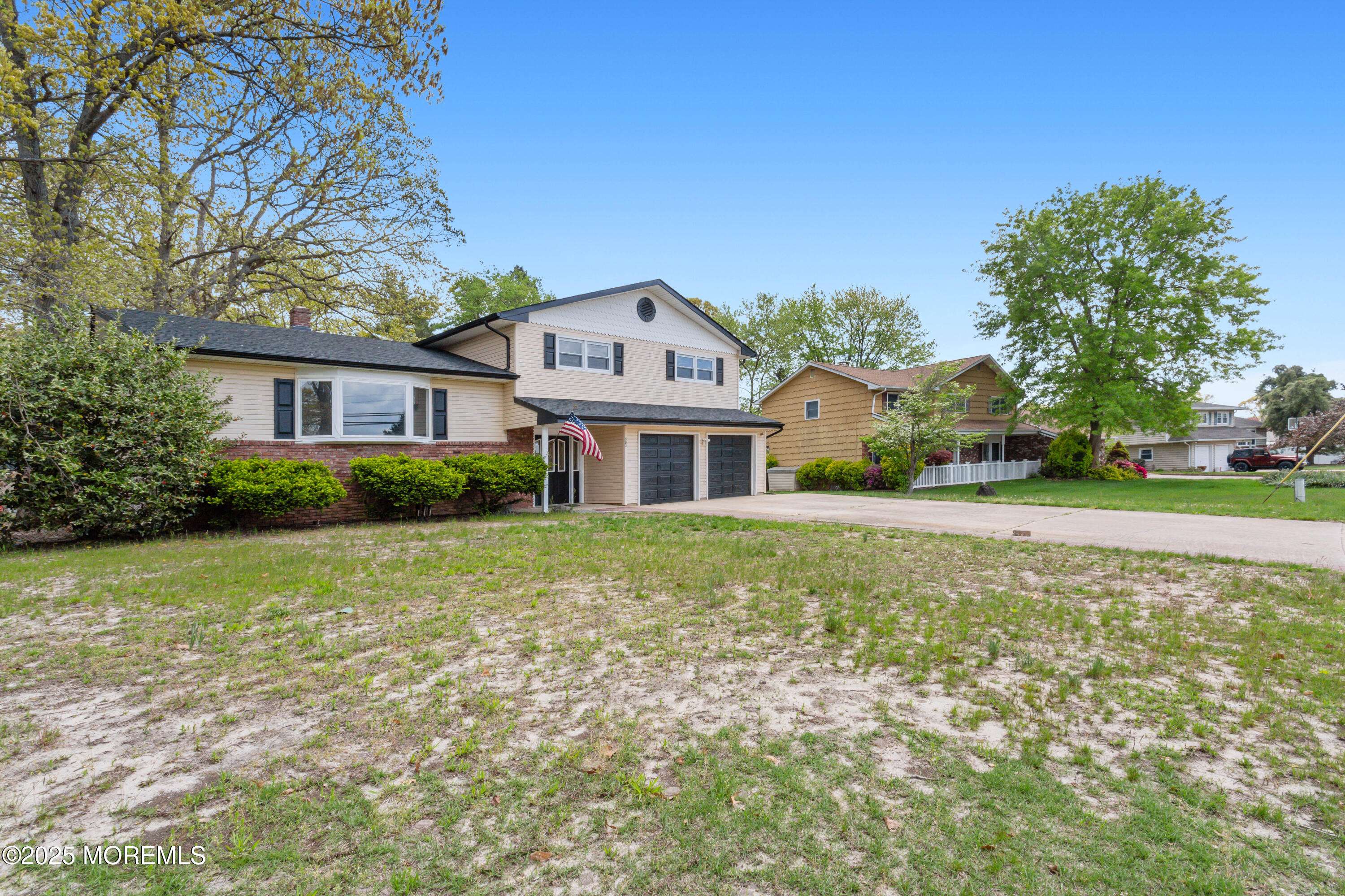 Toms River, NJ 08753,883 Astoria Drive