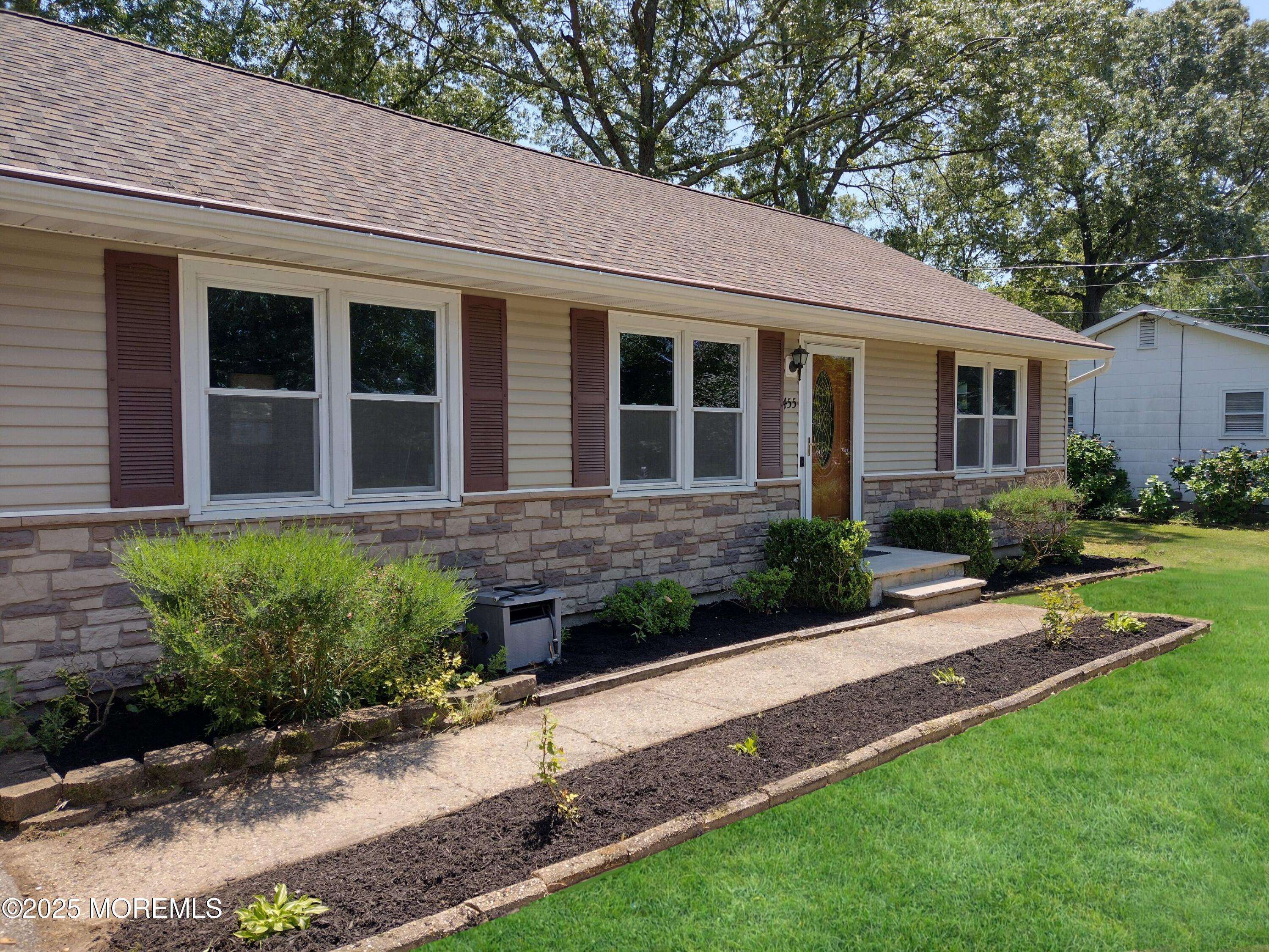 Forked River, NJ 08731,455 Commodore Drive