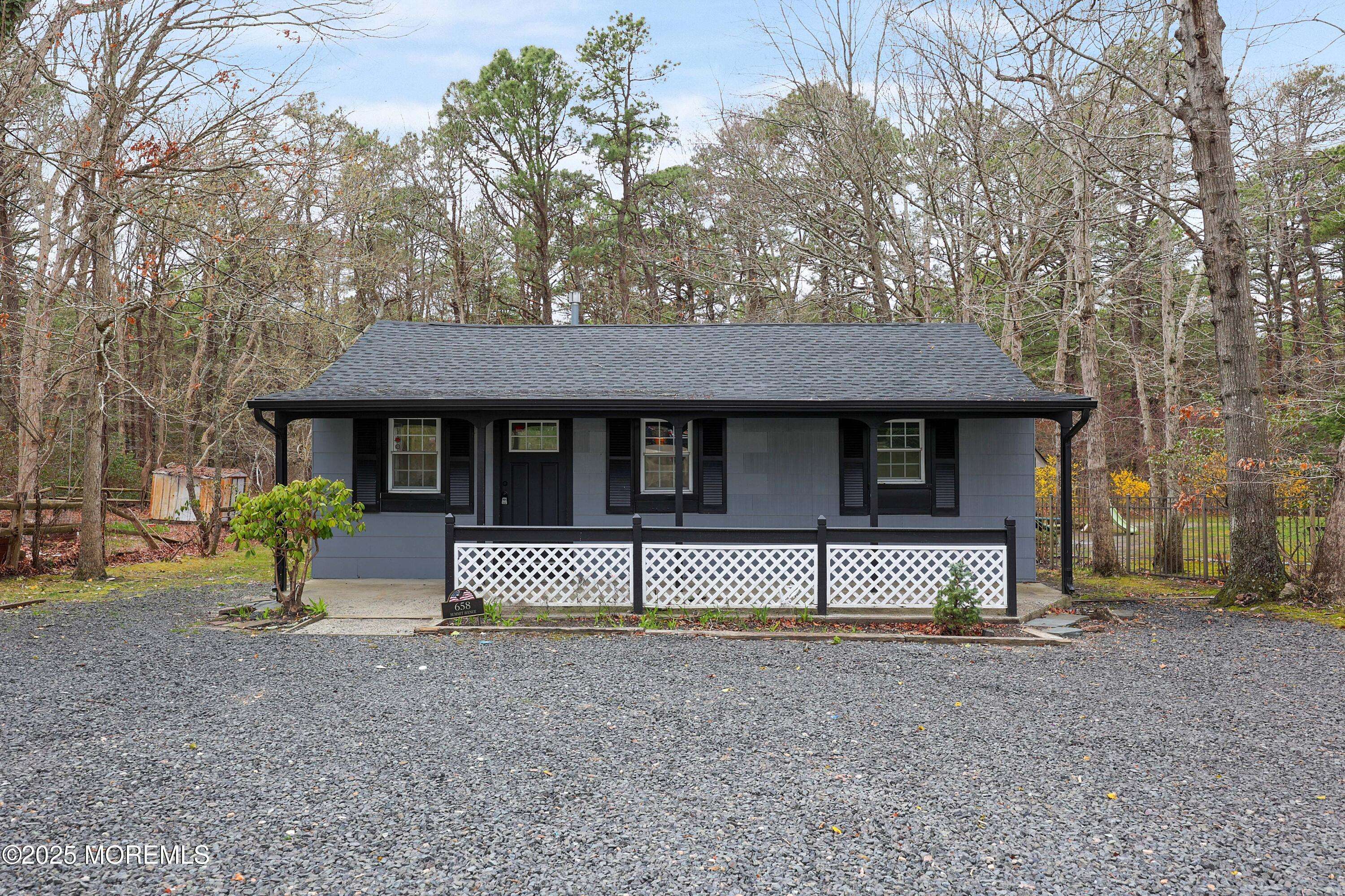 Brick, NJ 08724,658 Summit Avenue