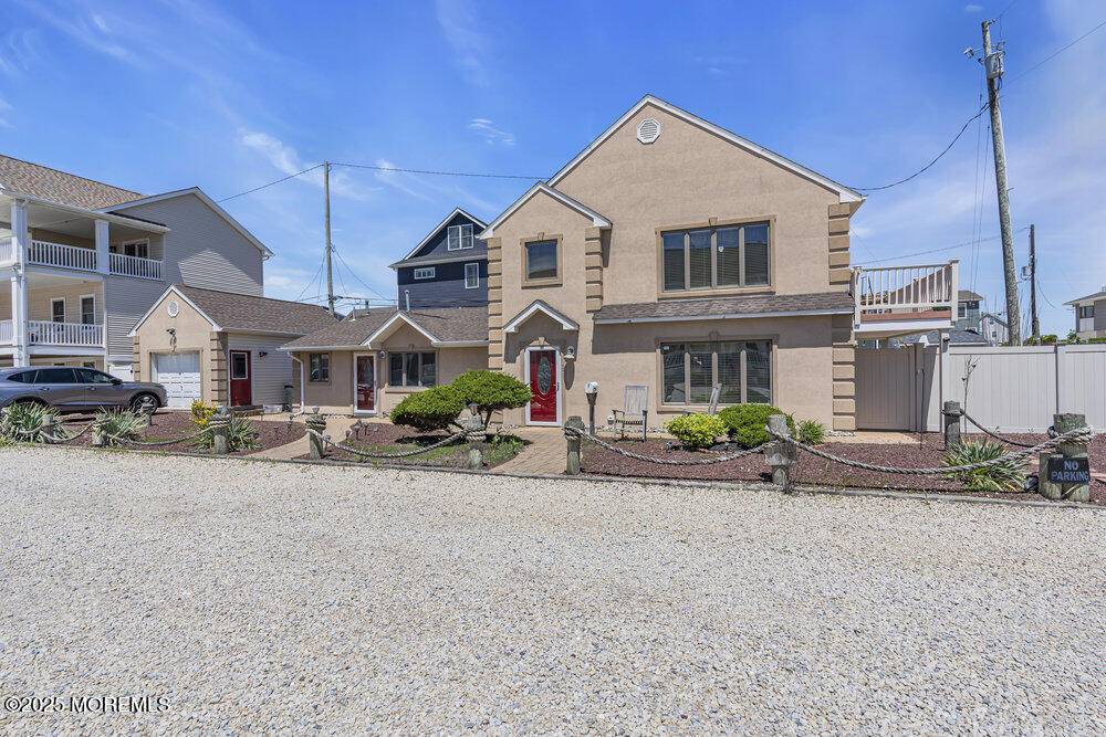 Ortley Beach, NJ 08751,2 Holiday Road