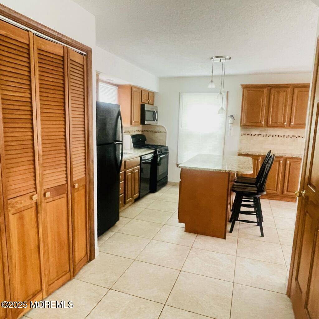 Lavallette, NJ 08735,400 Central Avenue #D