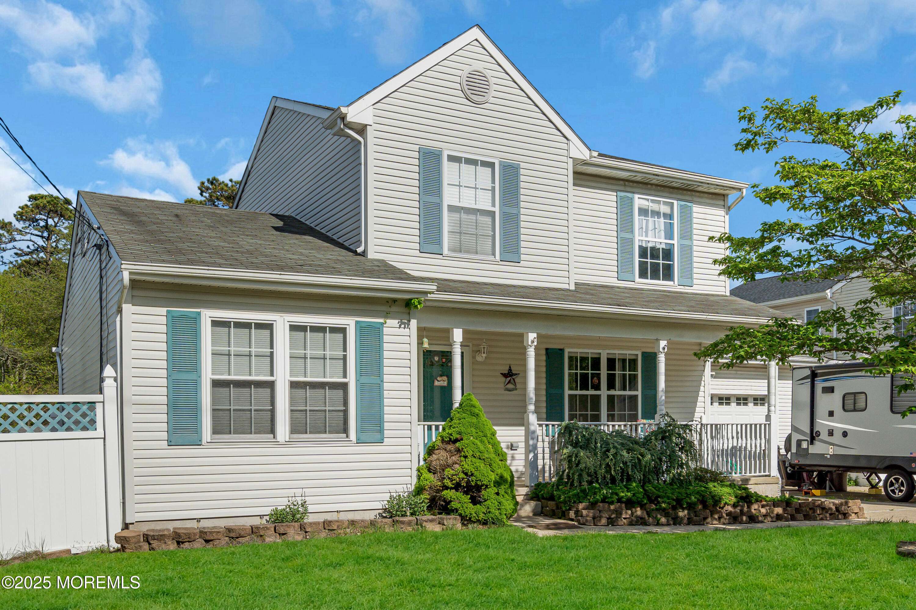Lanoka Harbor, NJ 08734,821 Bunnell Street