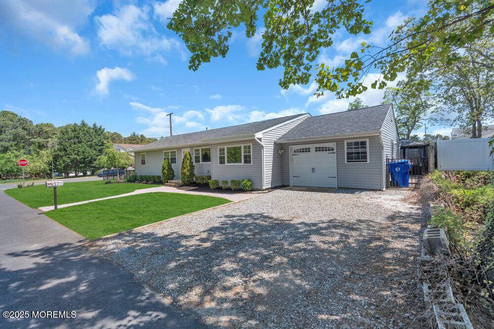 Brick, NJ 08723,37 Bimini Road