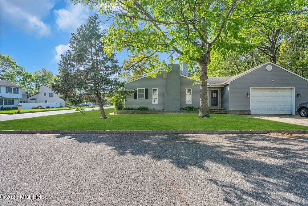 Brick, NJ 08724,1430 Forest Avenue