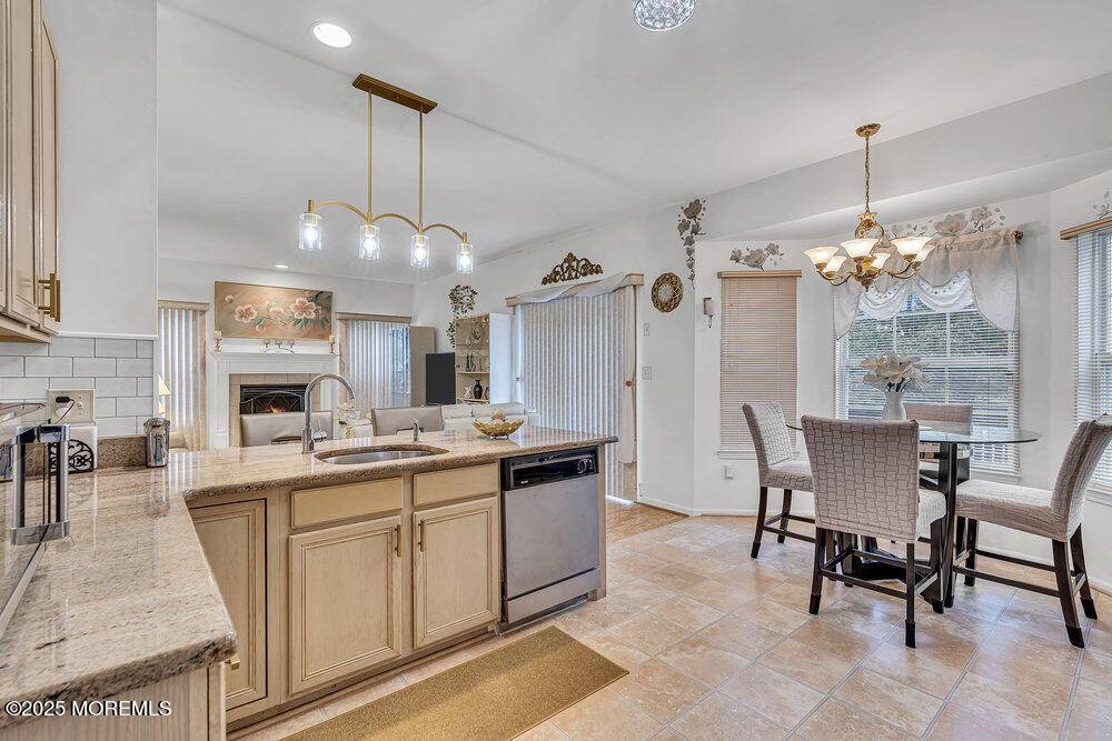 Jackson, NJ 08527,303 Diamond Road