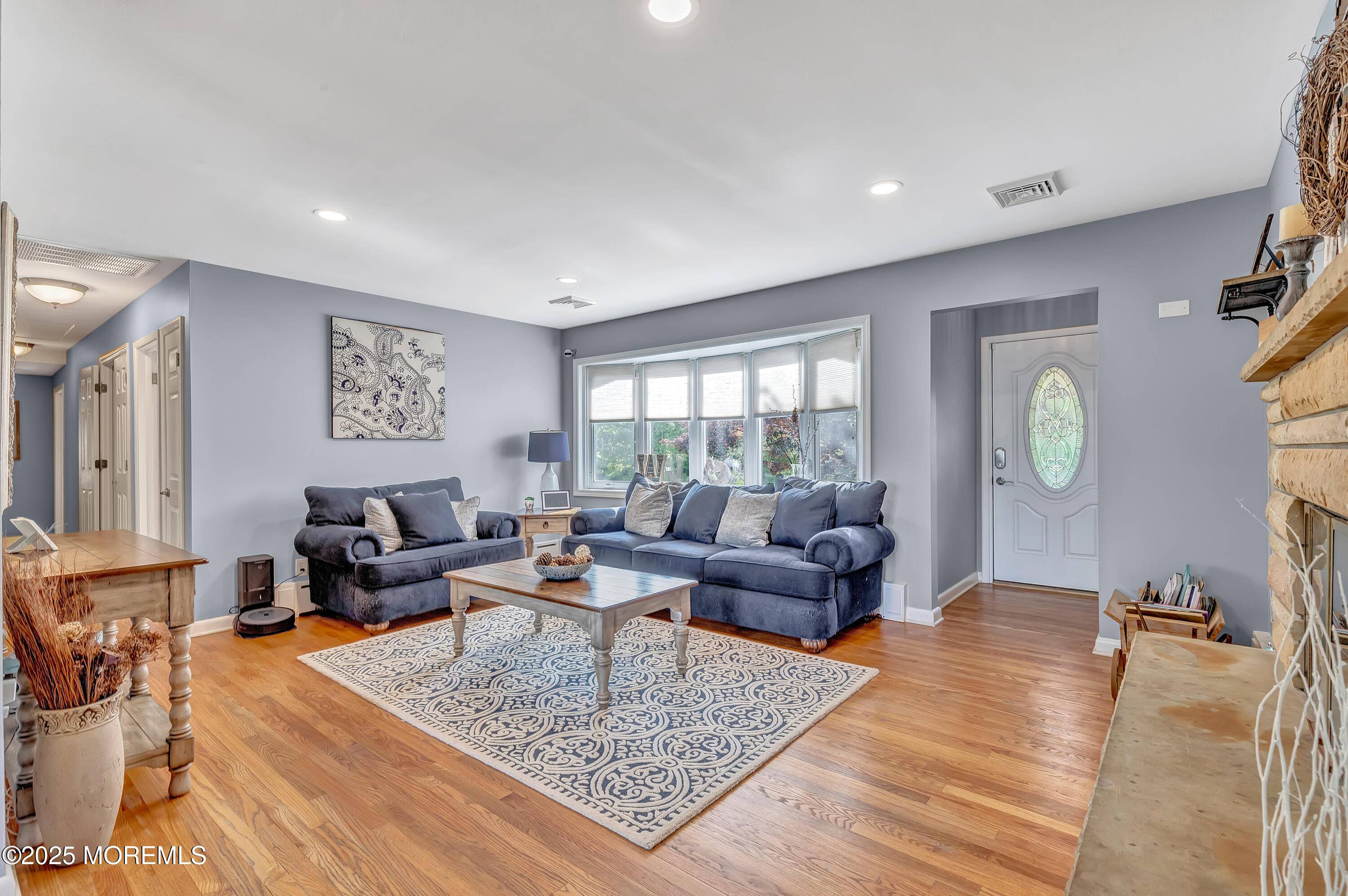 Glen Gardner, NJ 08826,688 Woodglen Road