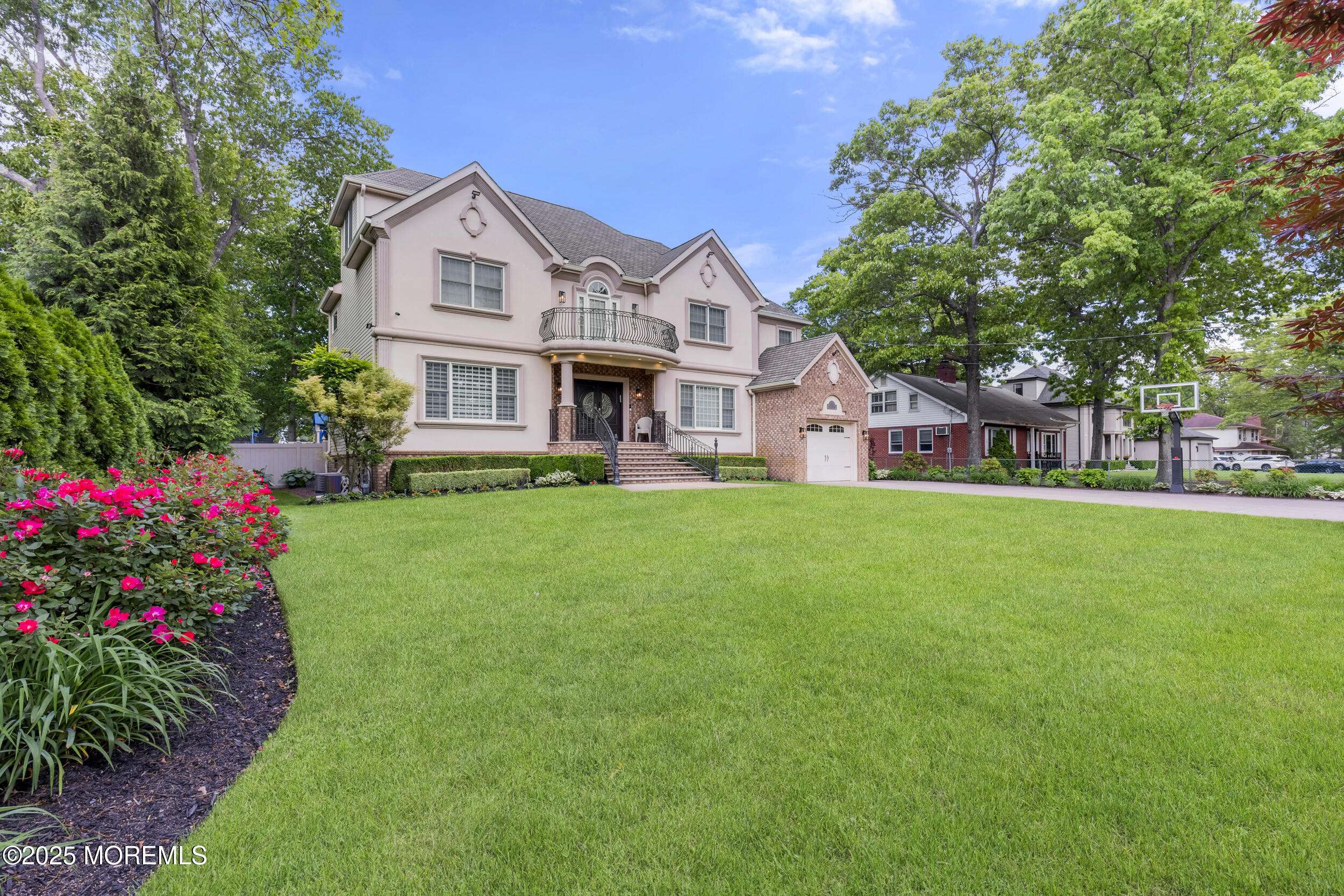 Lakewood, NJ 08701,821 Woodland Drive