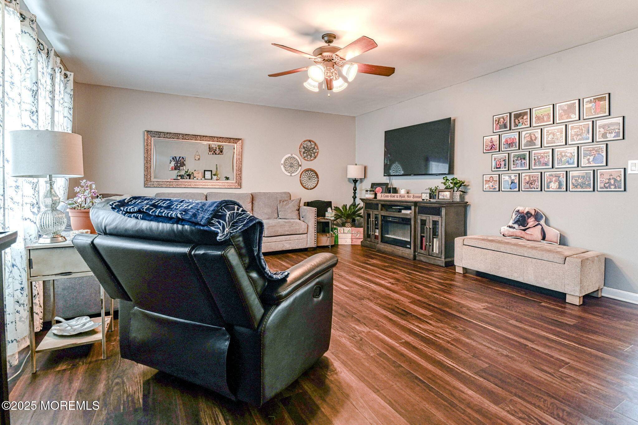 Oakhurst, NJ 07755,10 Klein Street