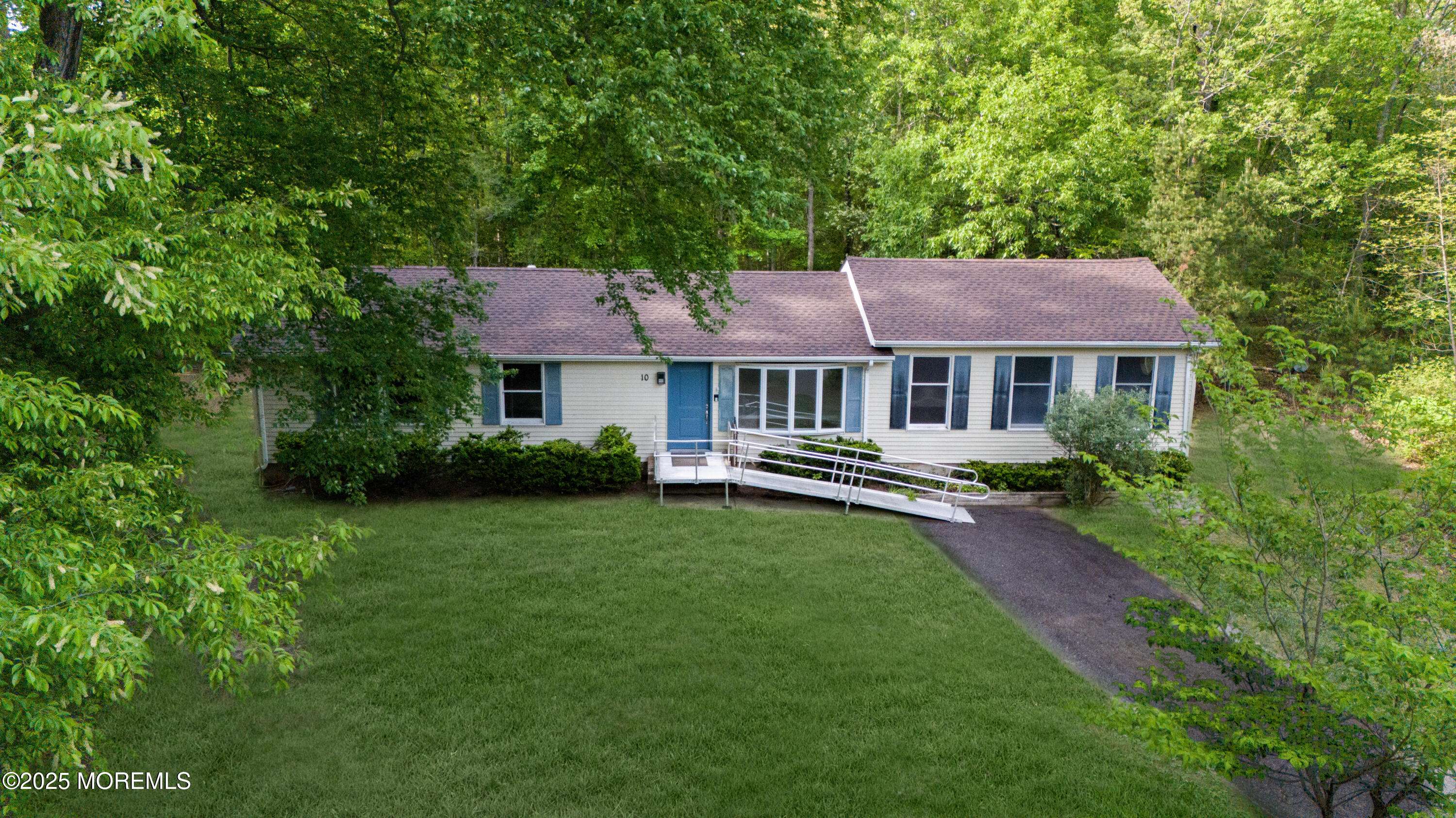 Jackson, NJ 08527,10 Corinne Court