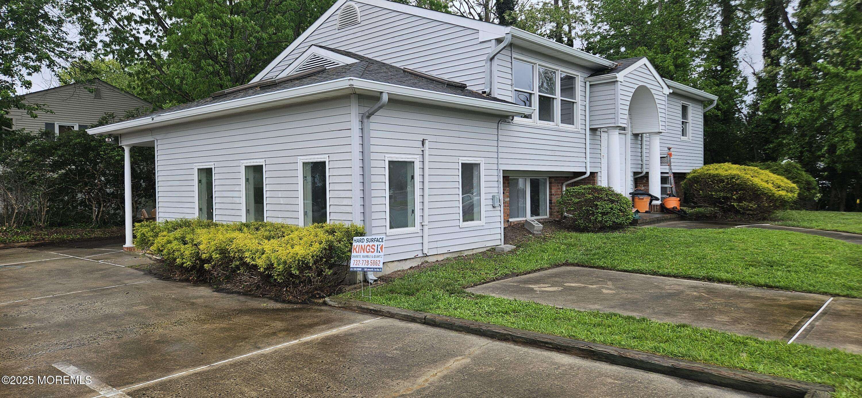 Toms River, NJ 08755,569 Lakehurst Road