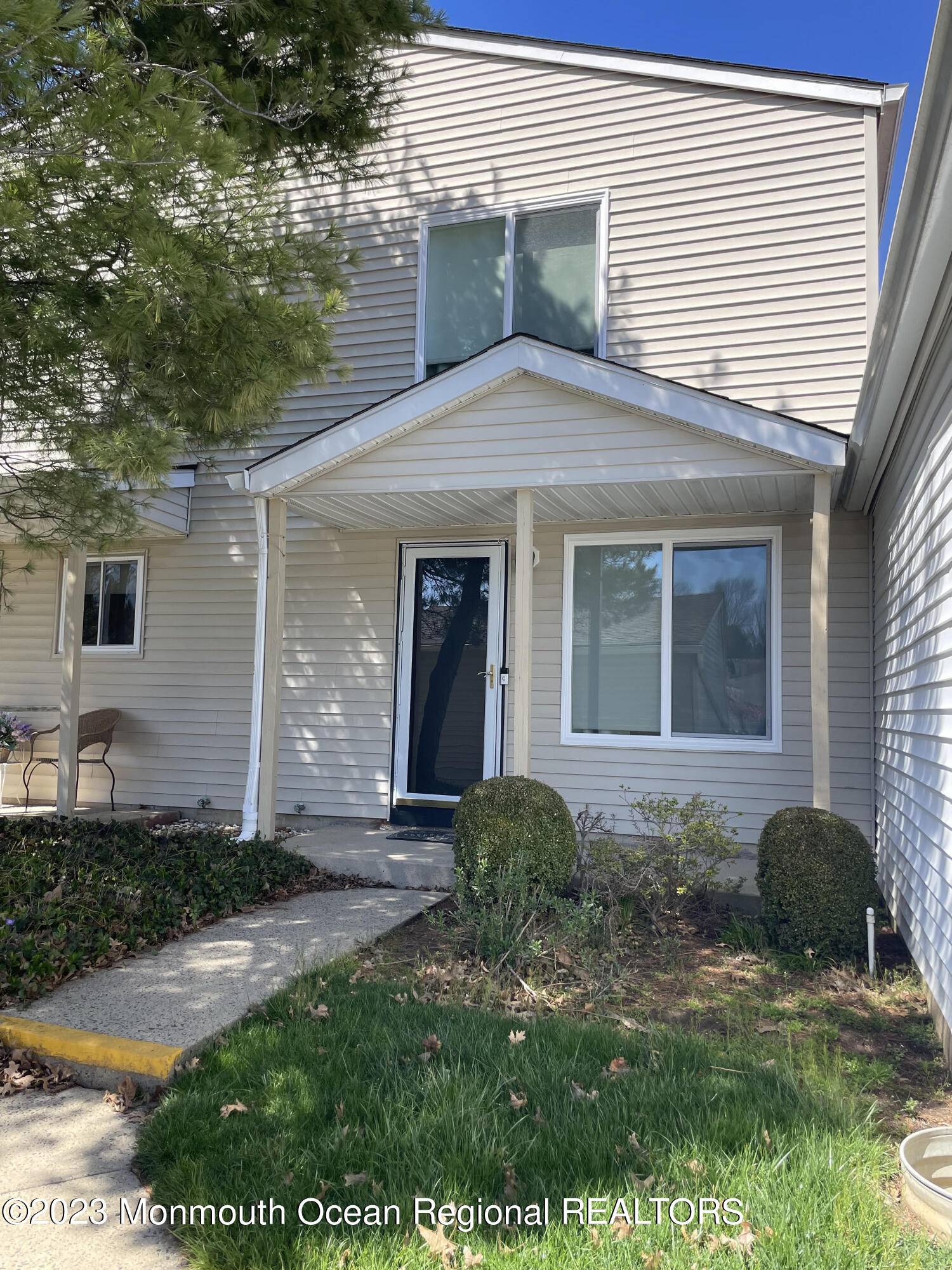Freehold, NJ 07728,11 Inwood Terrace