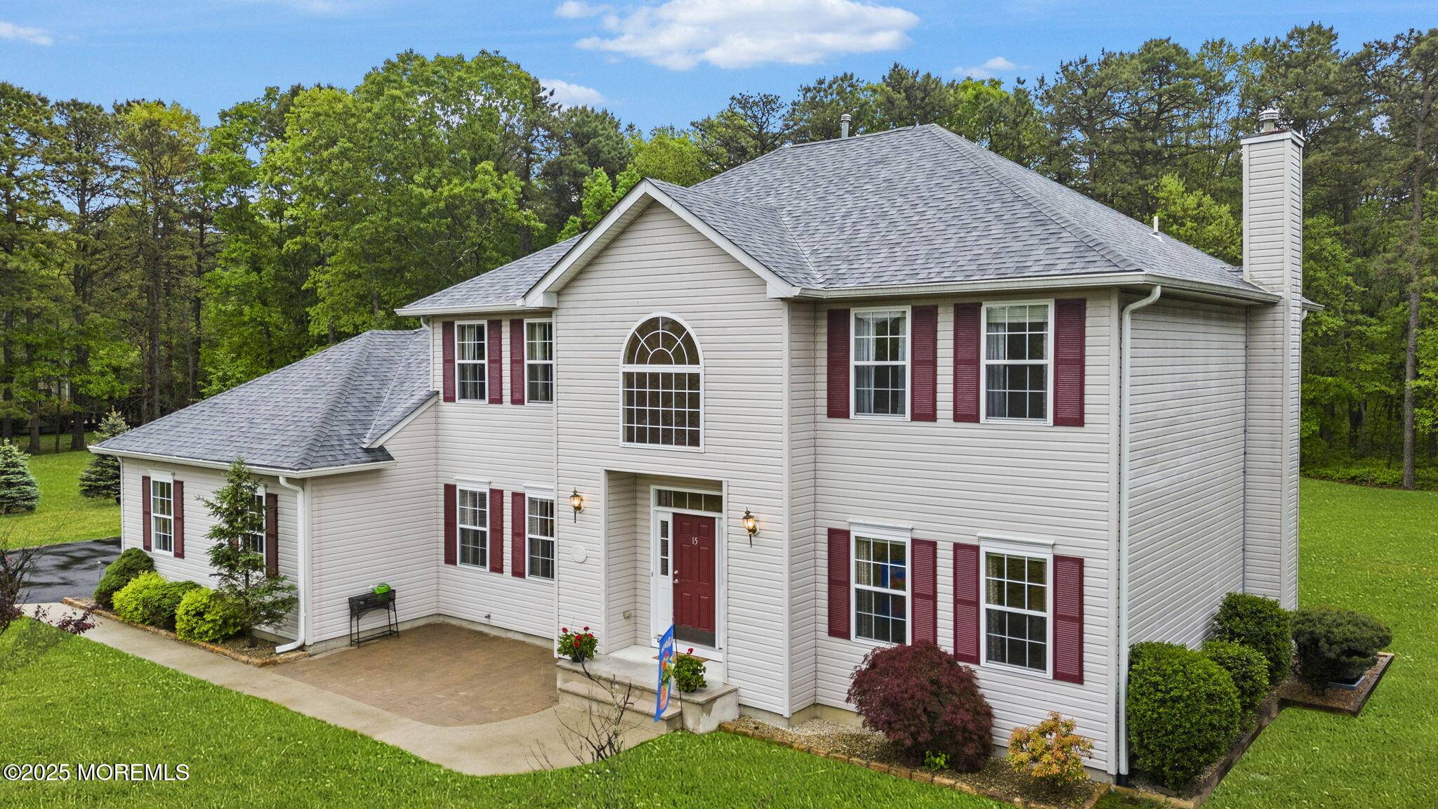 Monroe, NJ 08831,15 Boxwood Drive