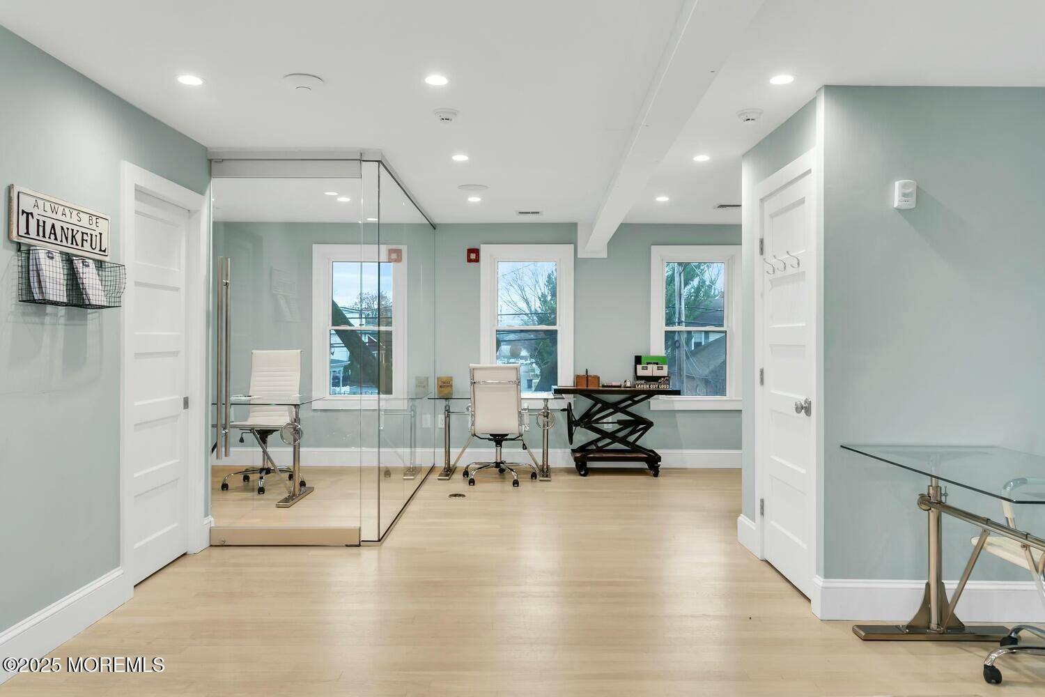 Rumson, NJ 07760,126 E River Road #2nd Floor