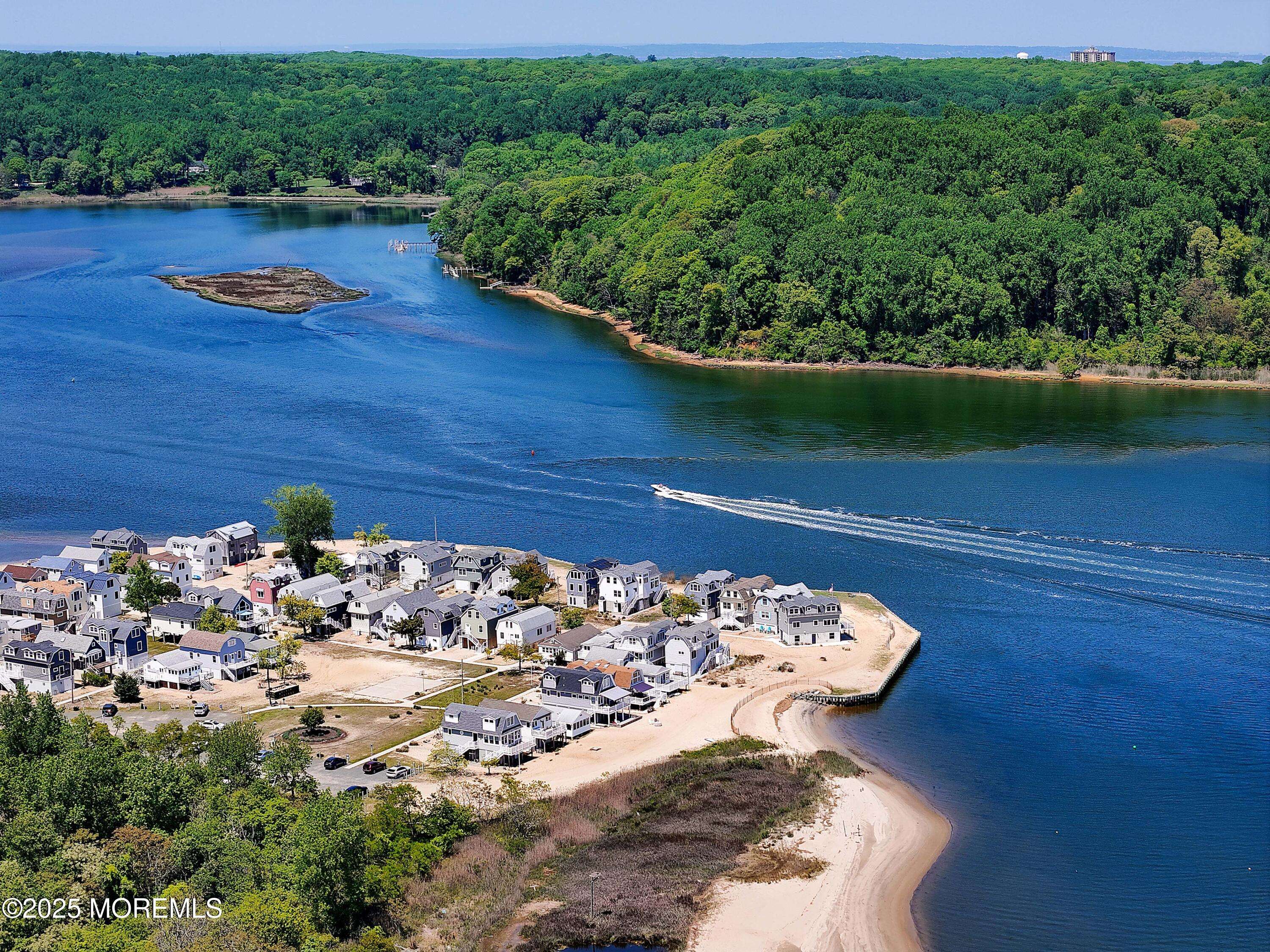 Rumson, NJ 07760,142 Black Point Road #G1