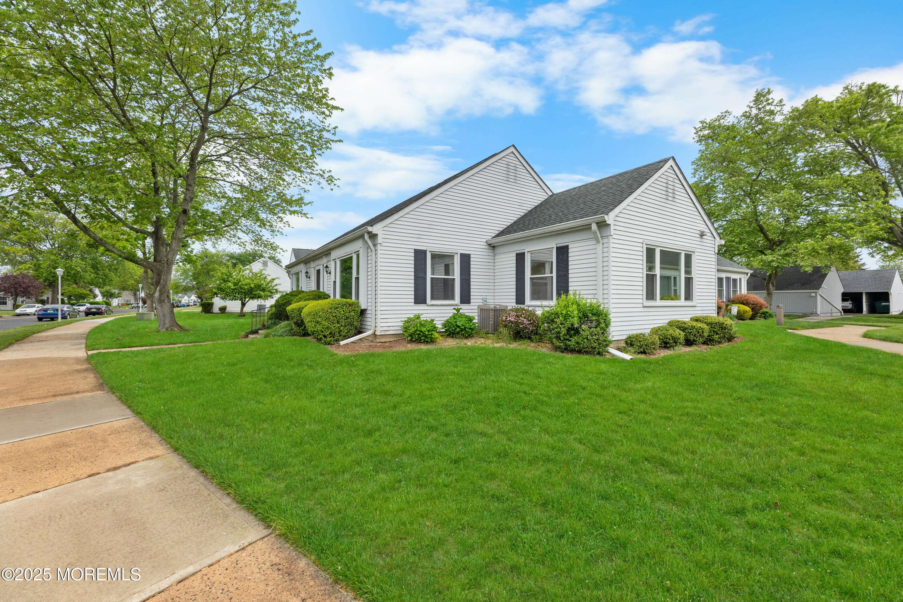 Monroe, NJ 08831,381 Old Nassau Road