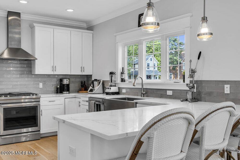 Spring Lake Heights, NJ 07762,601 Ocean Road