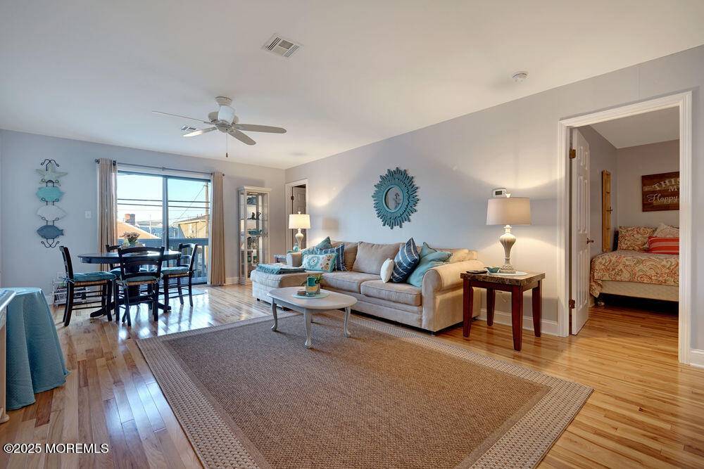 Lavallette, NJ 08735,2101 Central Avenue #3
