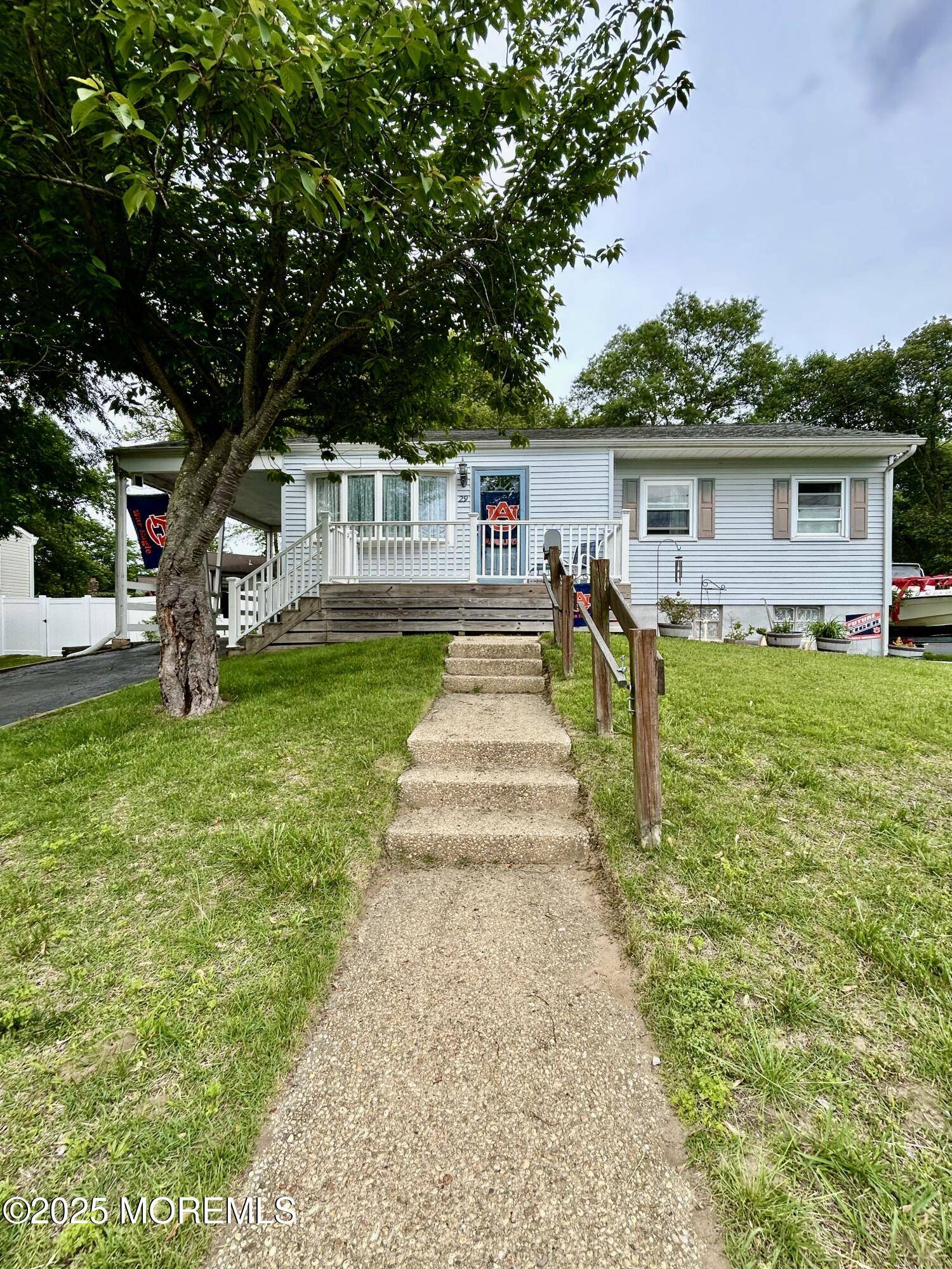 Hazlet, NJ 07730,29 Virginia Avenue